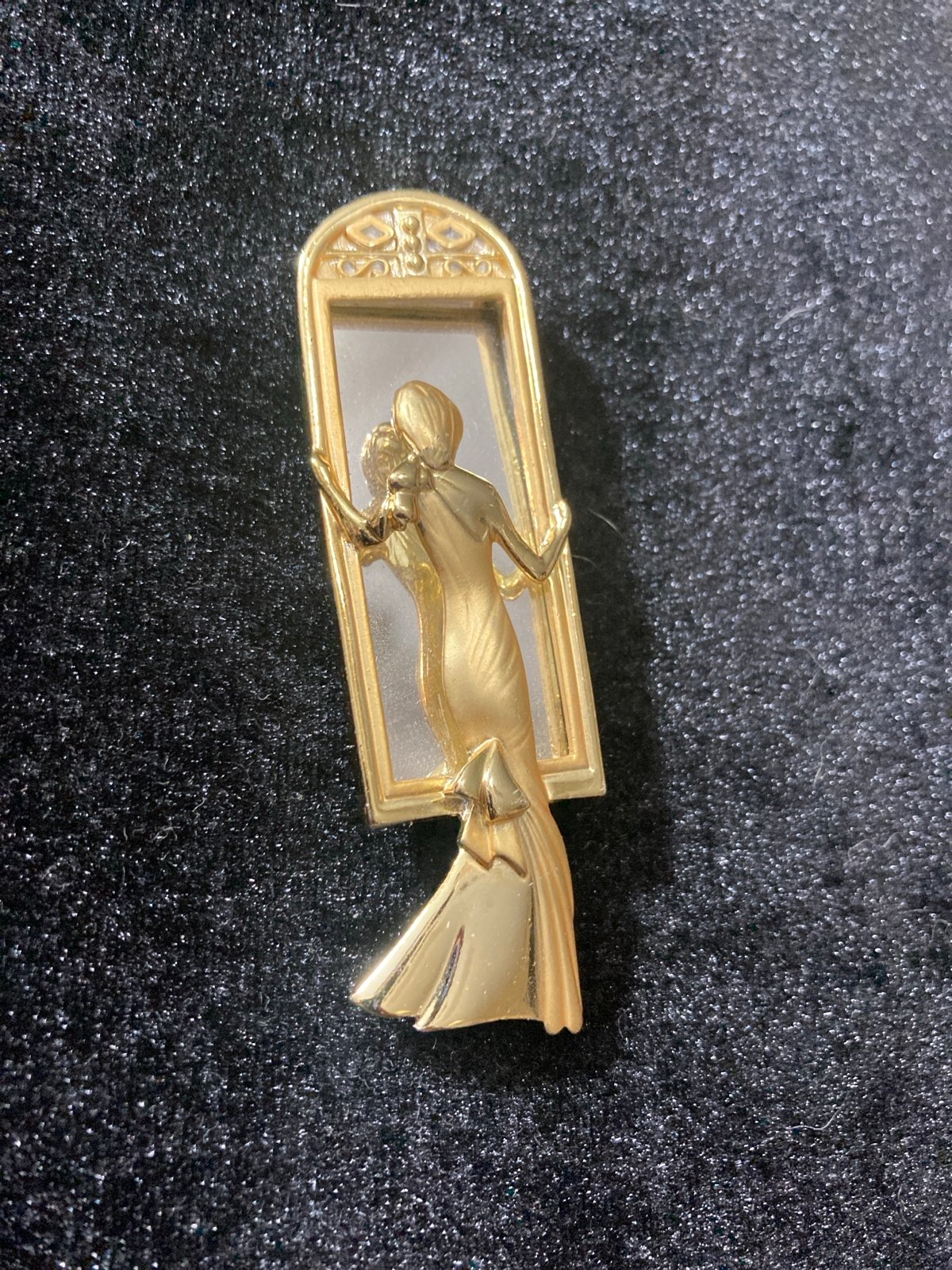 AJC Lady Mirror Reflection Brooch Gold Tone 3 1/4β