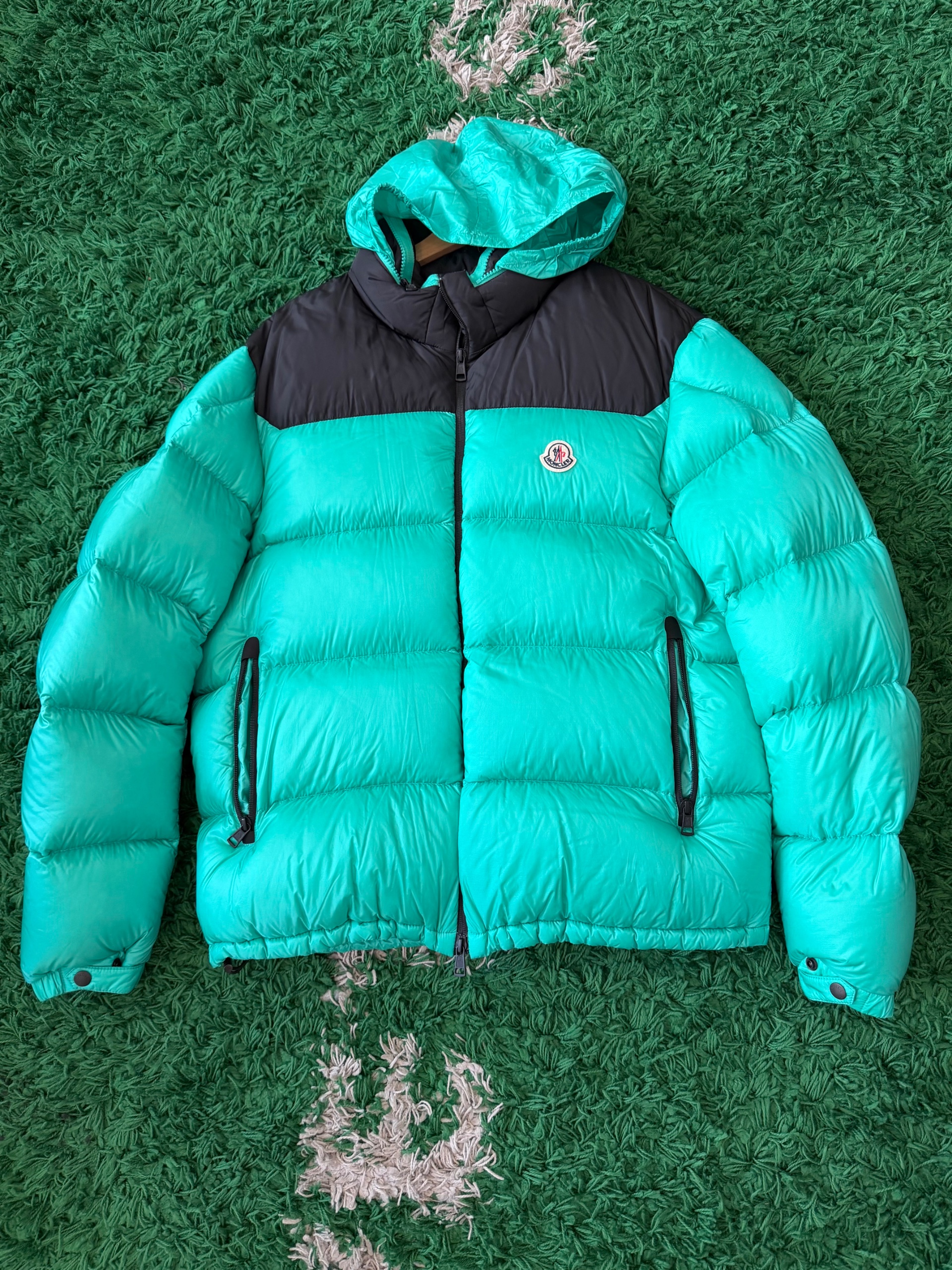 Moncler Peuplier Puffer Jacket Green/Black  ( USED )