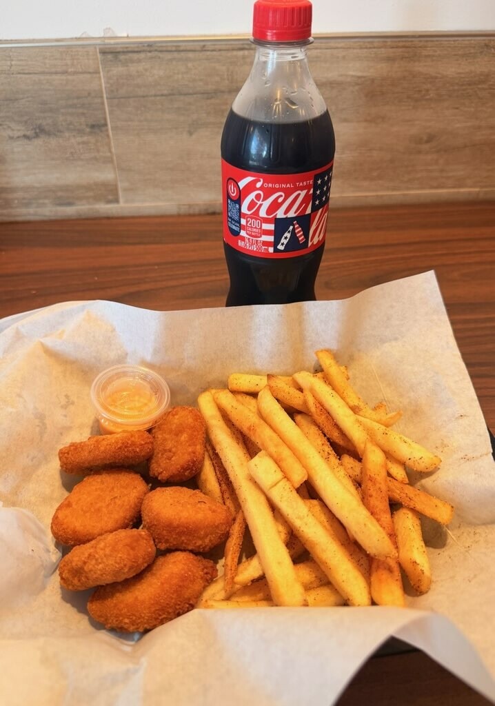Chicken Nugget (6pc Combo)
