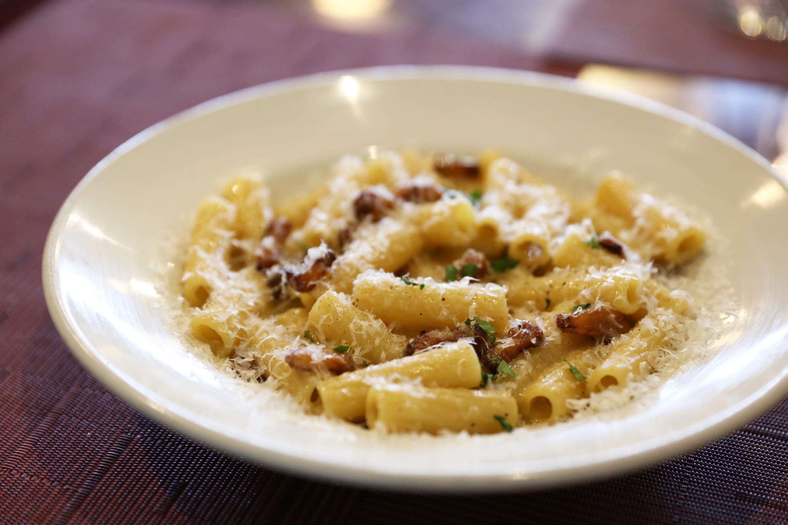 Rigatoni Carbonara - Express Lunch