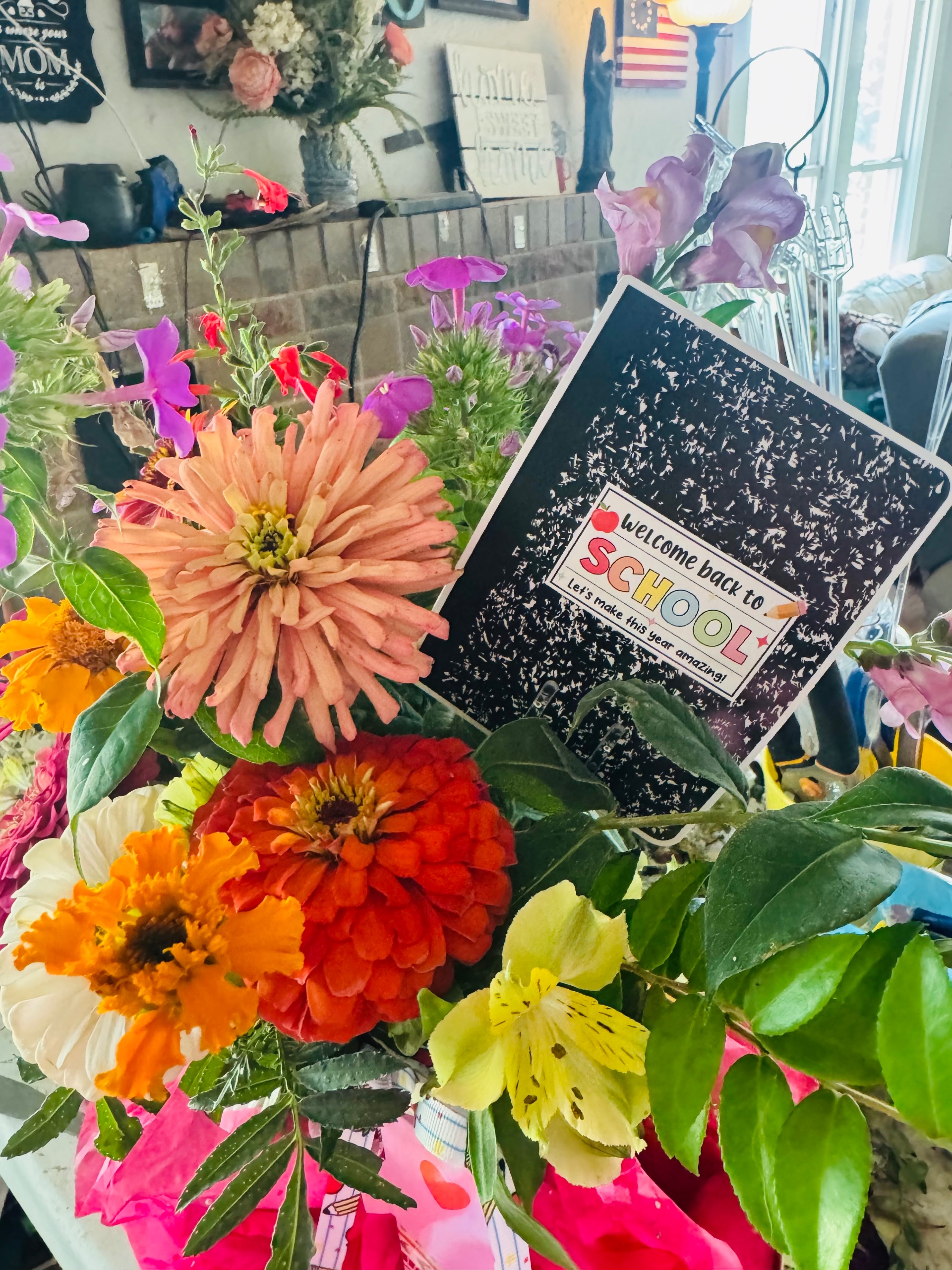 Back to school/ Teacher Appreciation Flower/Drink Bundle thumbnail 7