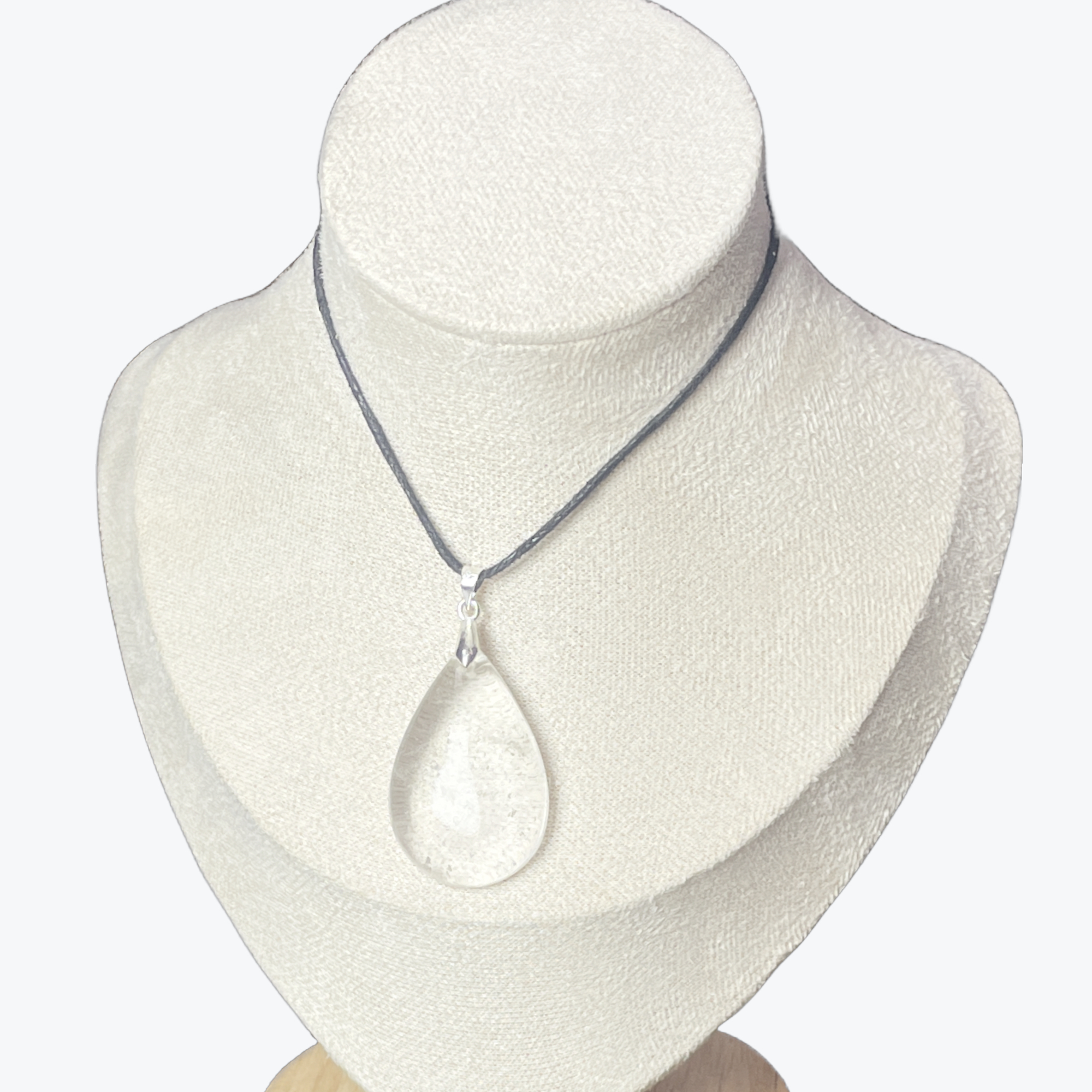 Pendentif Cristal de roche goutte — stock Valence