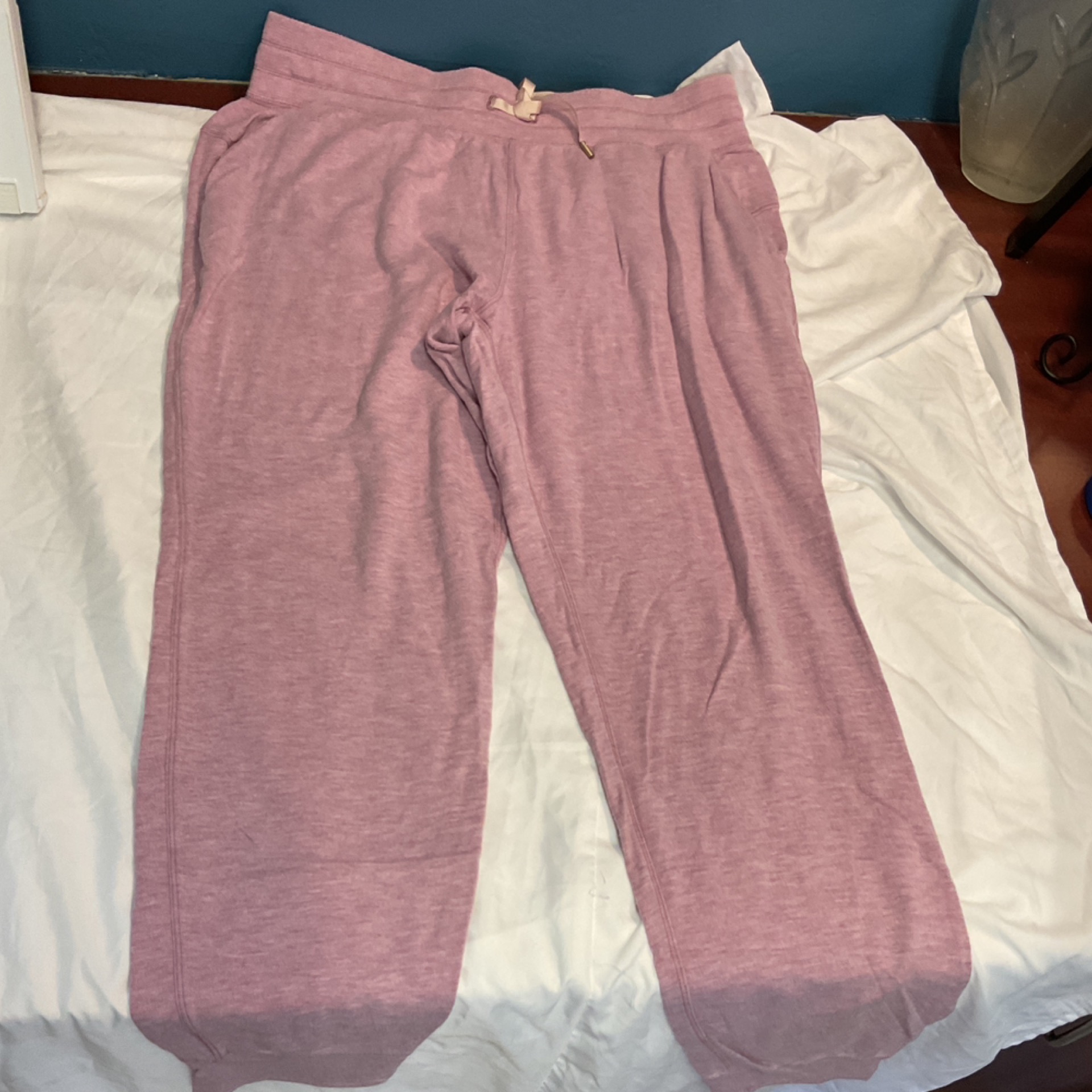 Lululemon Pink Pants (Size 10)