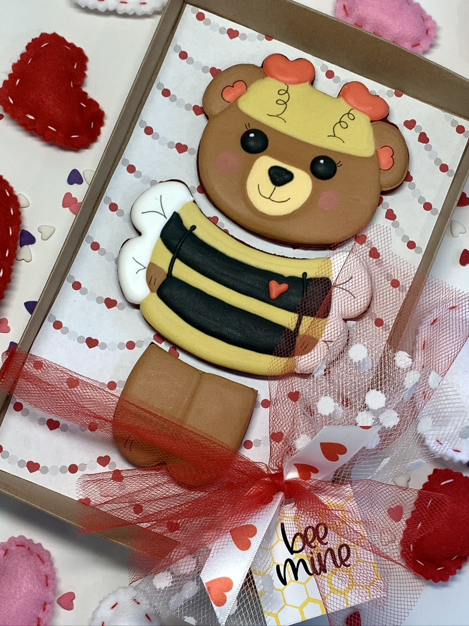 Three Cookie Set: Bee Mine Bear