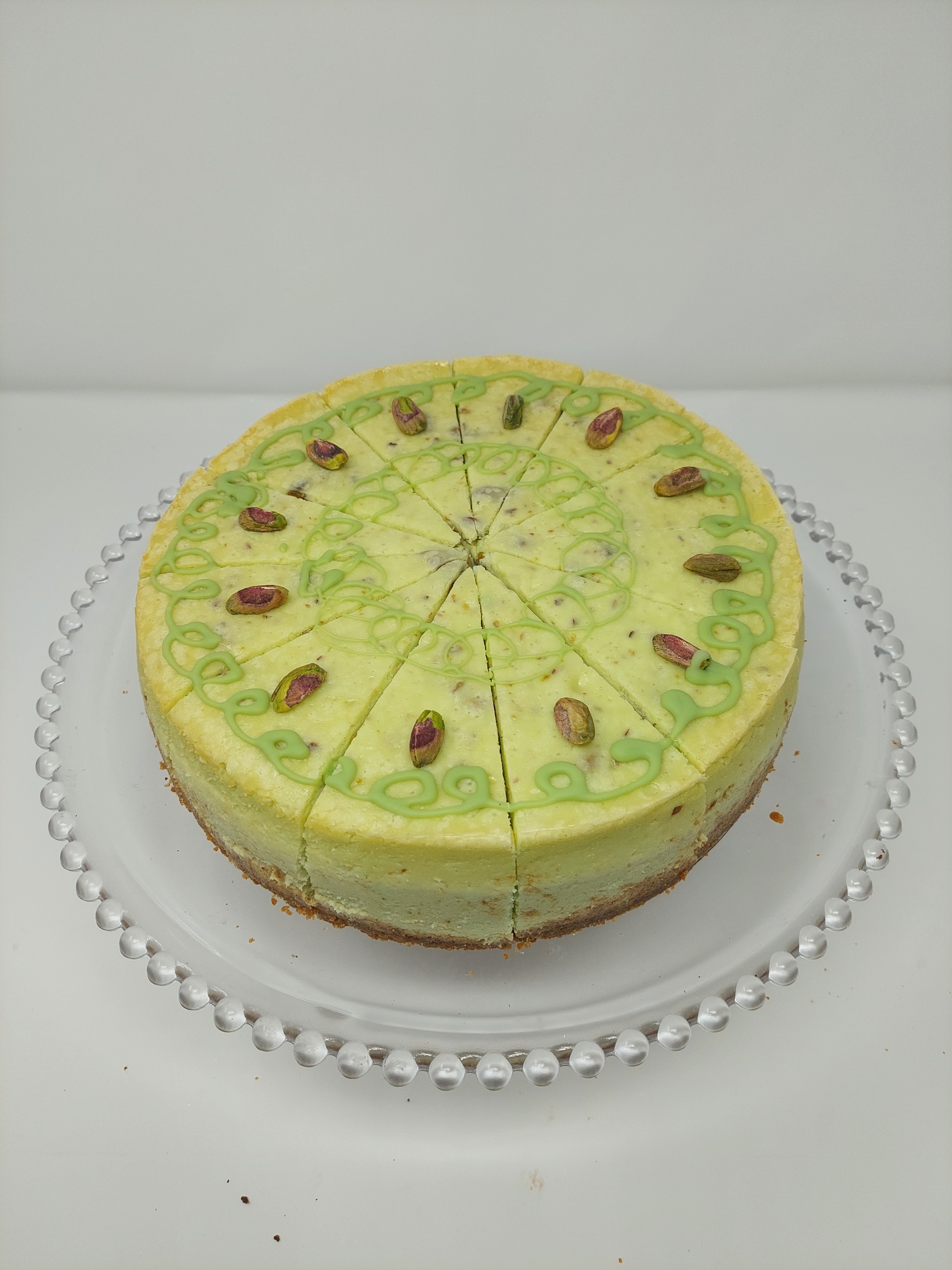 9" Pistachio Cheesecake – Creamy Pistachio Cheesecake