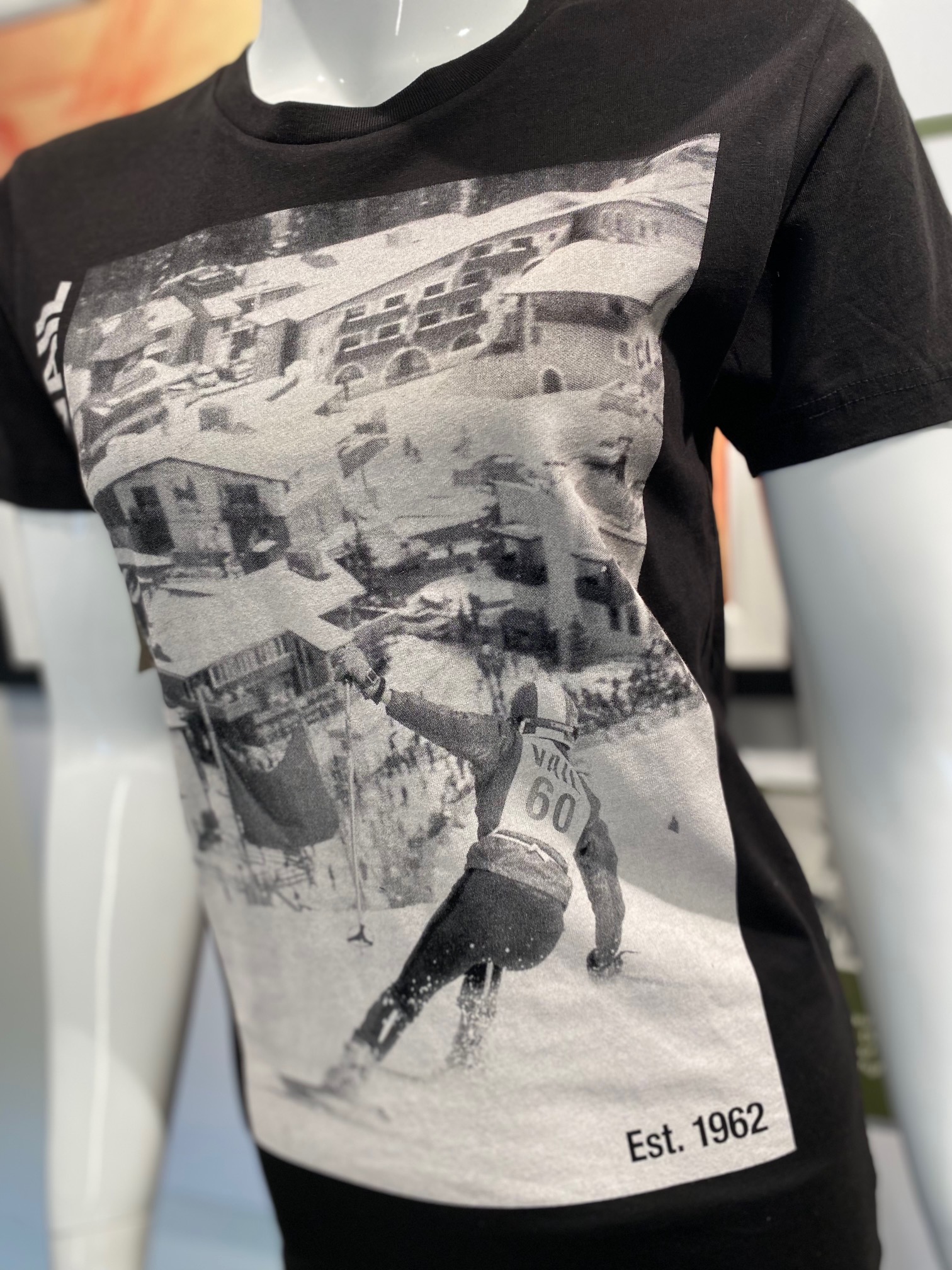 Vail Skier Tshirt Trapper of CO