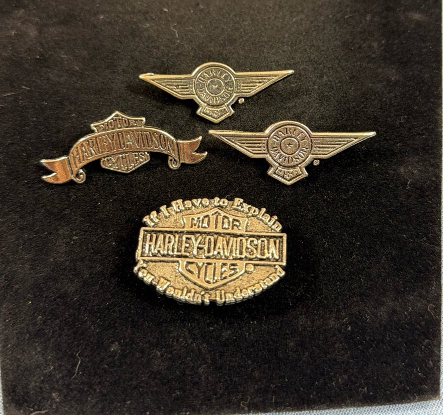 Harley Davidson Banner Logo 4 pin lot Silver tone
