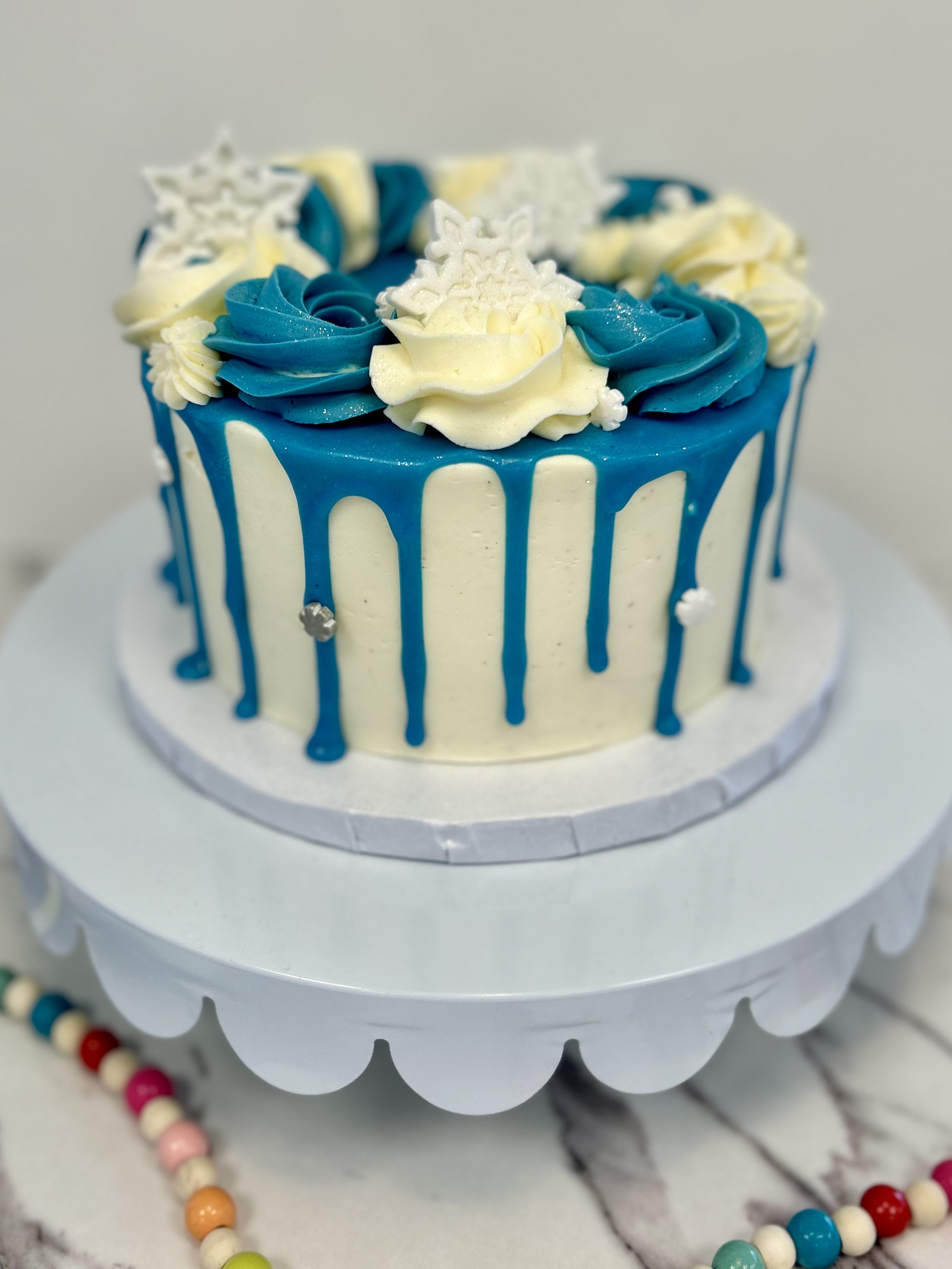 Holiday Cake:  6" Blue Snowflake Cake
