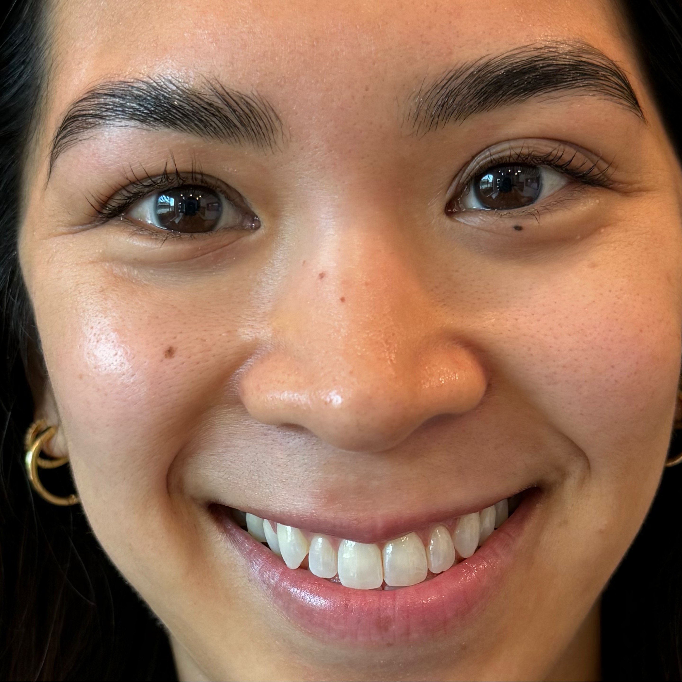 Brow shaping.  Tweezing & Threading + mapping