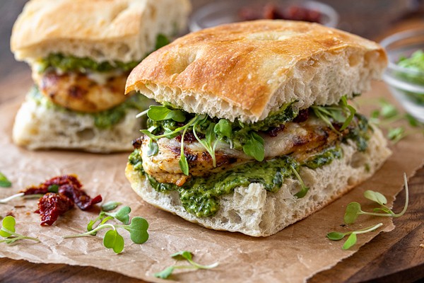 Grill chicken (Sandwich)