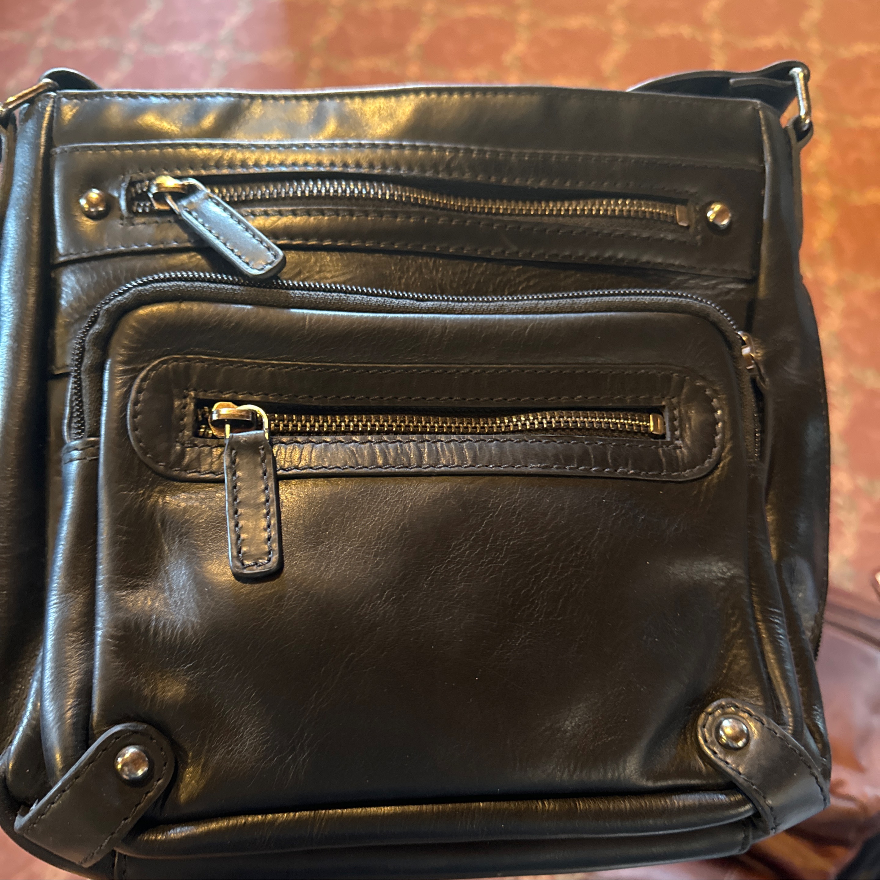 BLK Concealed Leather Bag