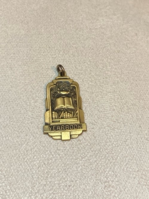 Vintage YEARBOOK Balfour pendant charm from the 1930s