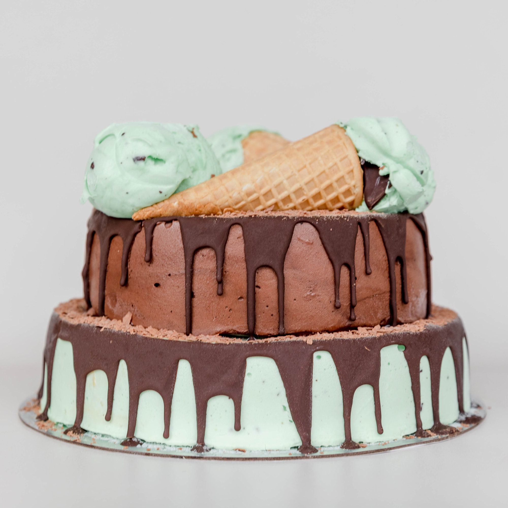 Large Gelato Cake