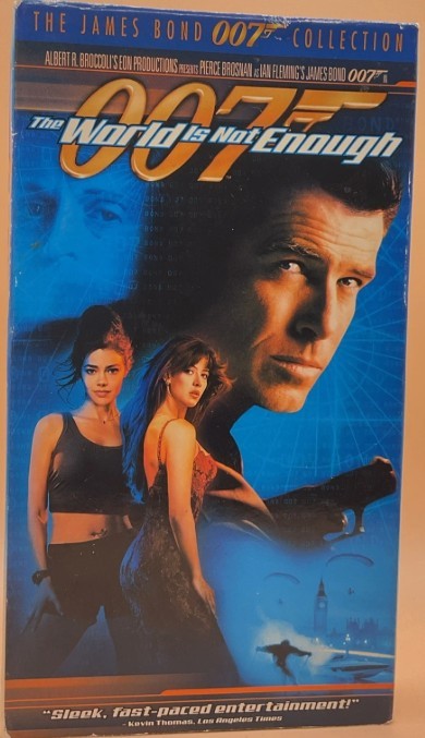007 World is not Enough/Michael Apteo