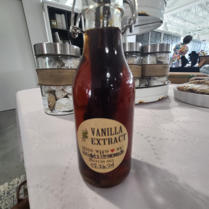 Photo of Homemade Double Strength Organic Gourmet Vanilla Extract 8oz