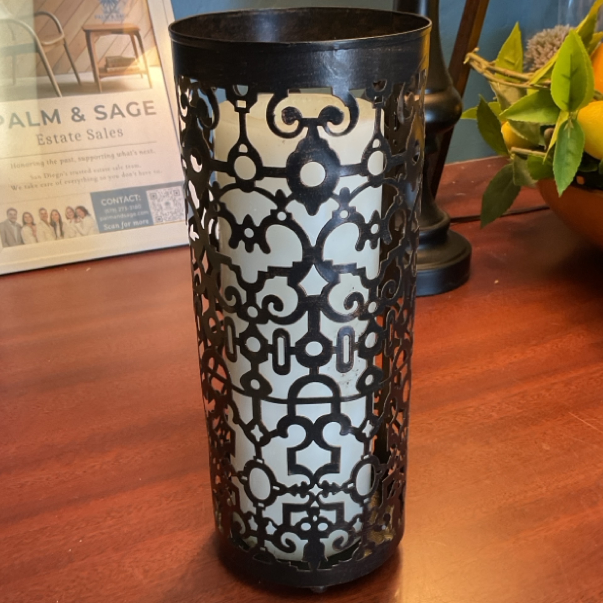 Black Candle Holder 