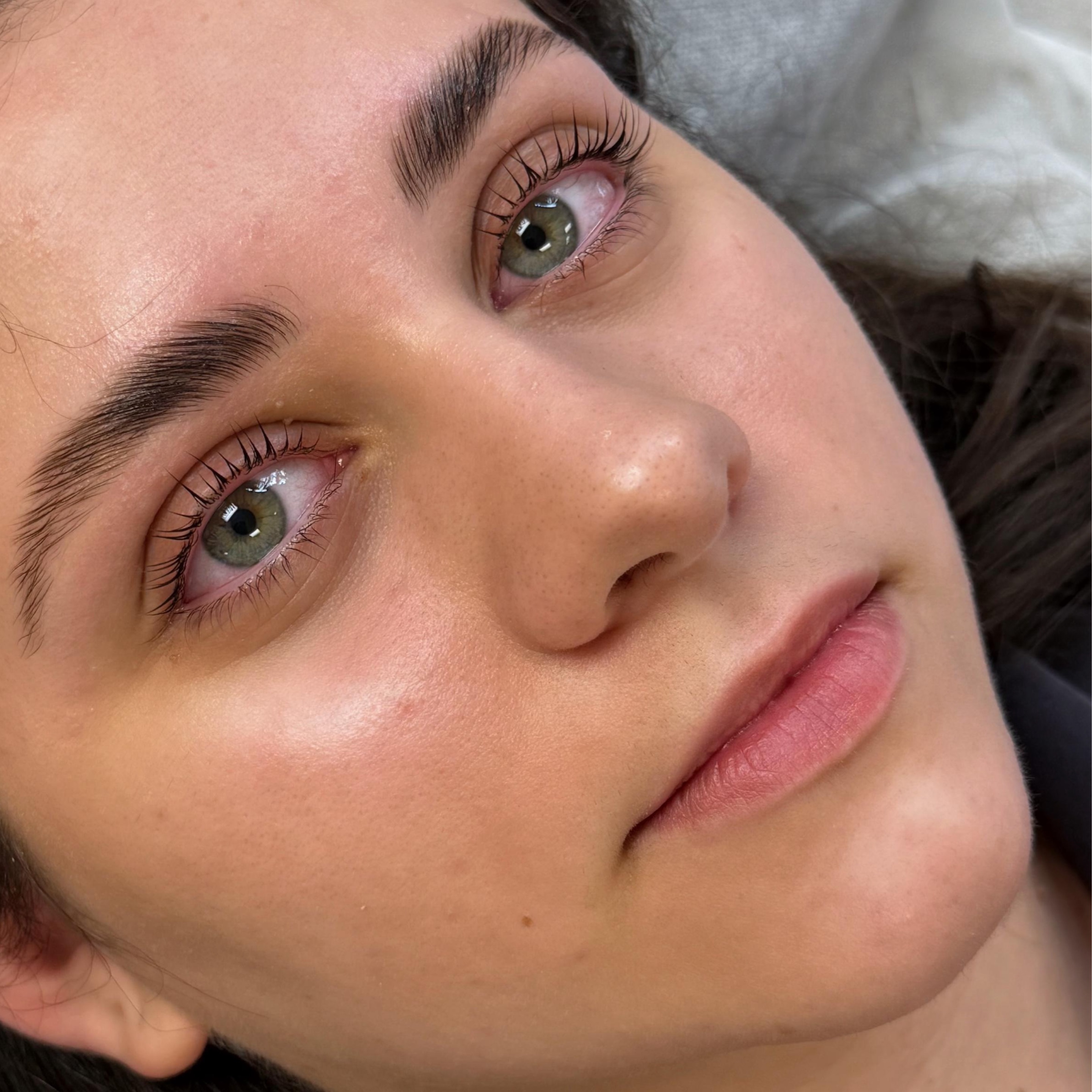 Combo! Brow lamination & Lash Lift +tint + brow mapping +wax/ tweezing