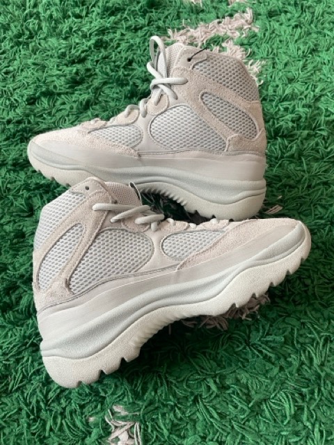 adidas Yeezy - Desert "Salt" boots - unisex - Suede size 8 (used)