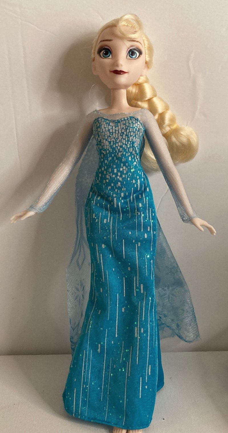 Disney Hasbro 2016 Frozen Elsa Doll
