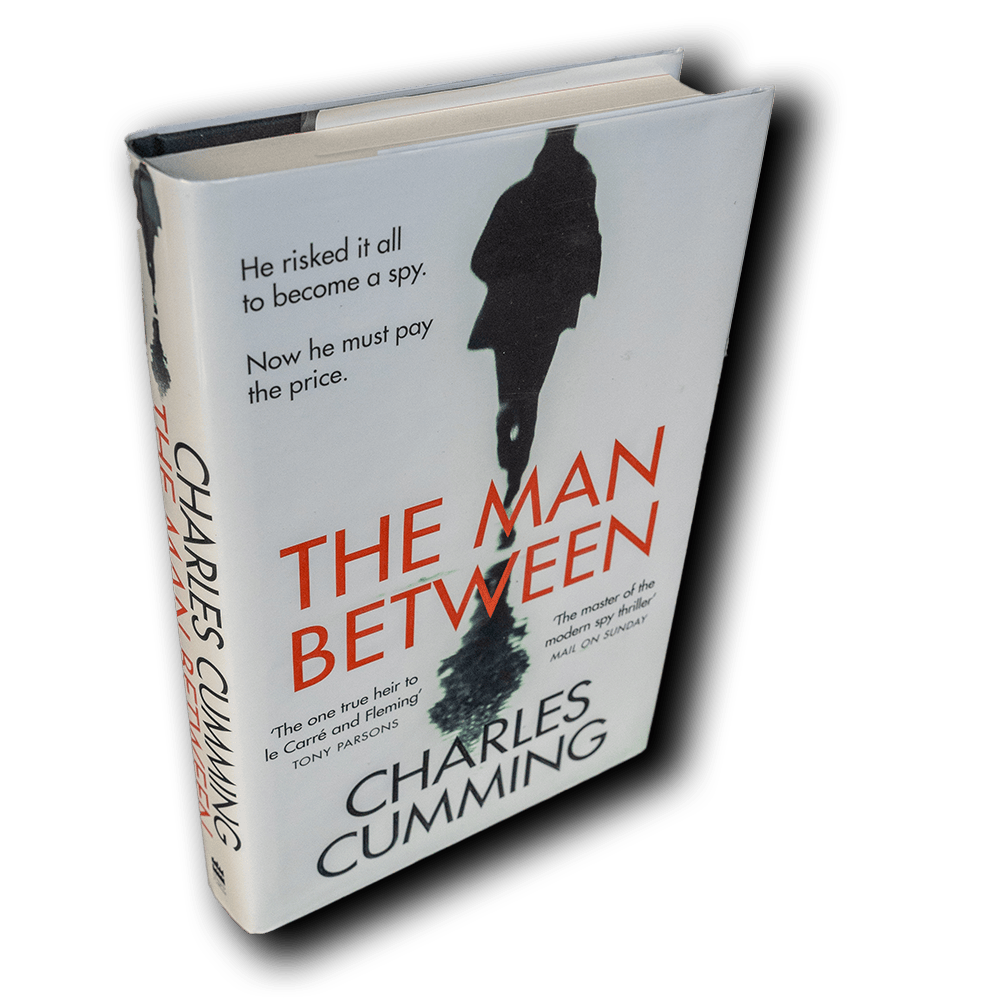 Cummings, Charles -- The Man Between [Book]