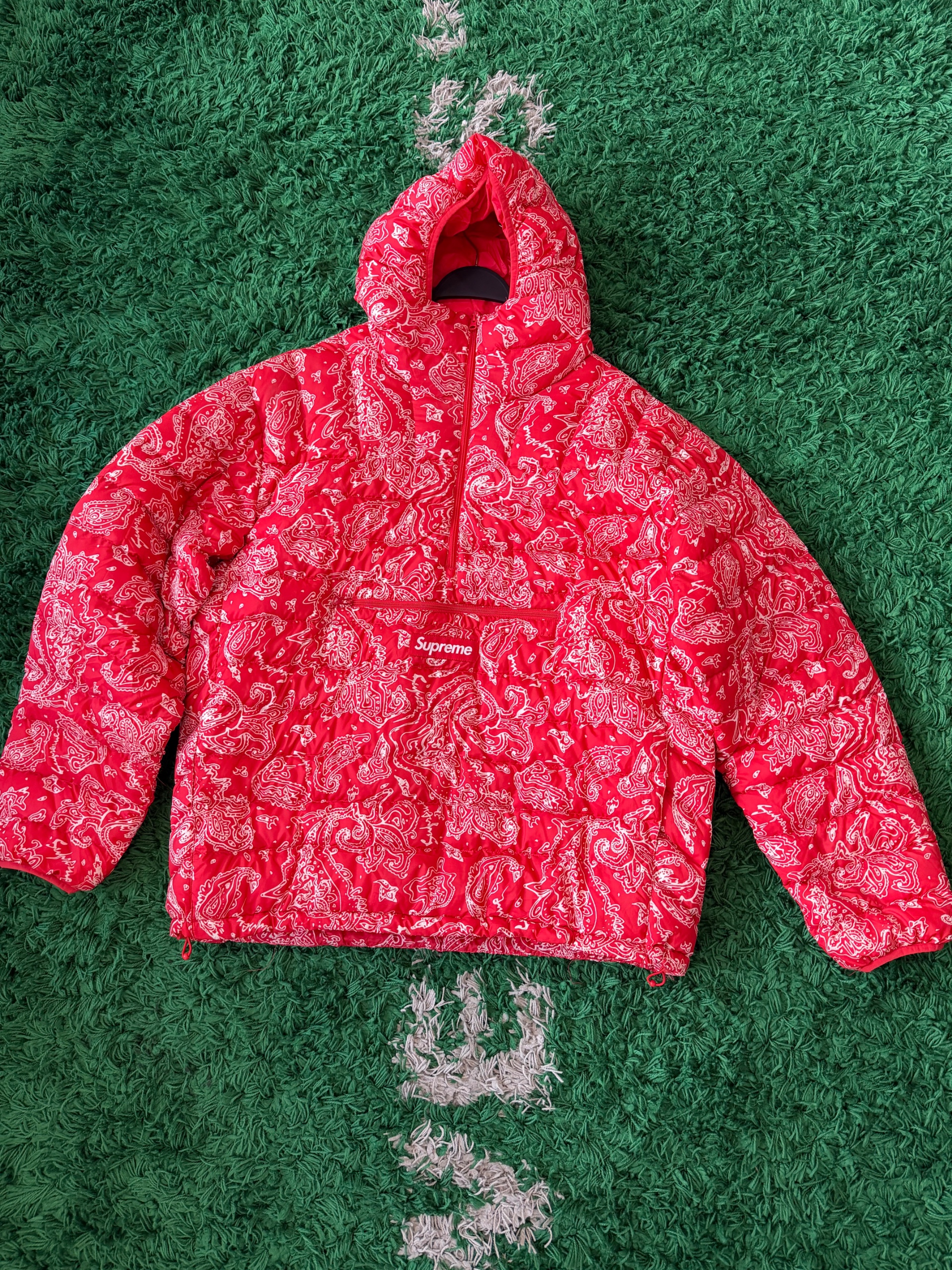 Supreme Micro Down Half Zip Hooded Pullover Red Paisley ( USED )