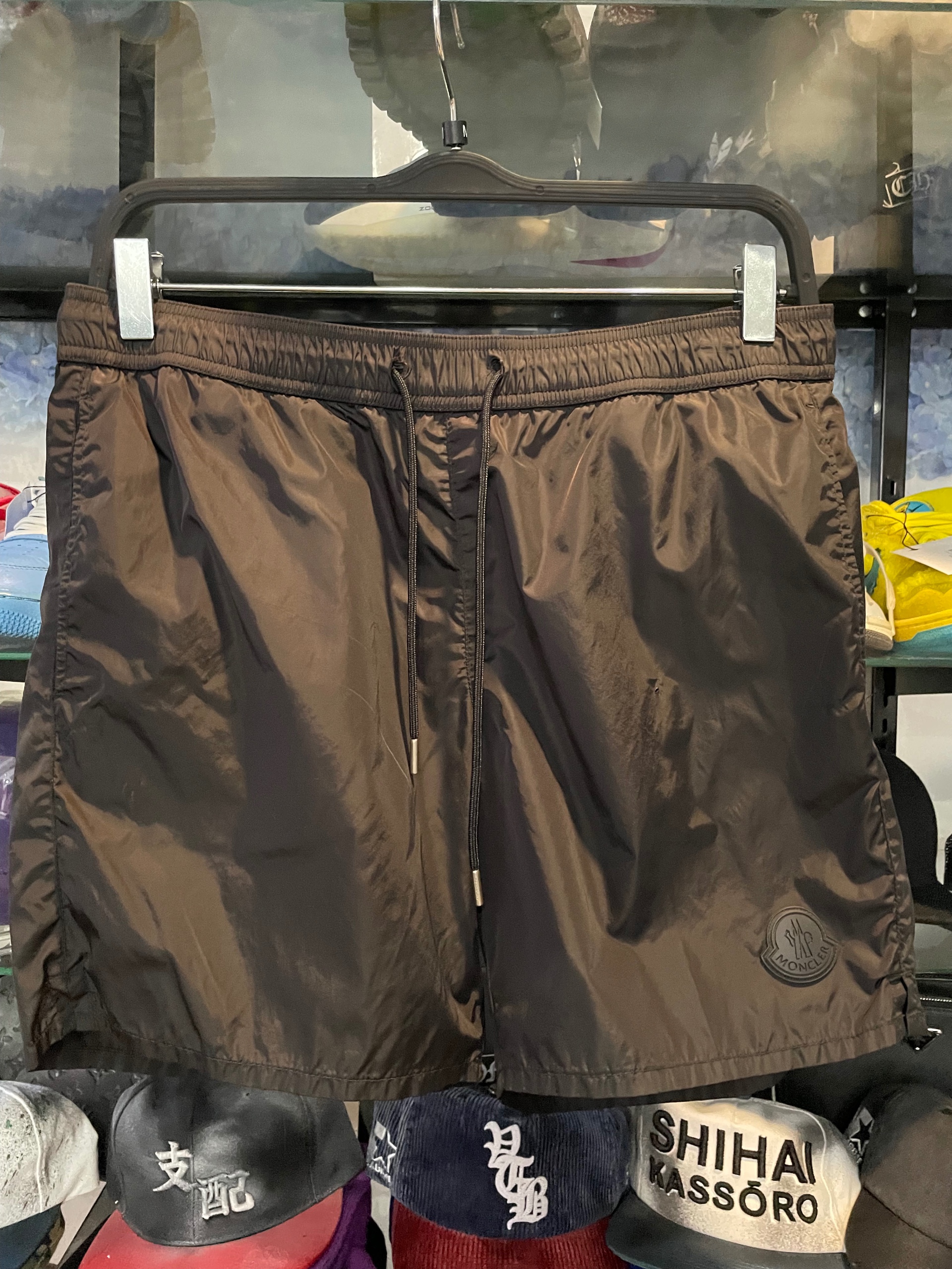 Moncler logo patch twin shorts size S (used)