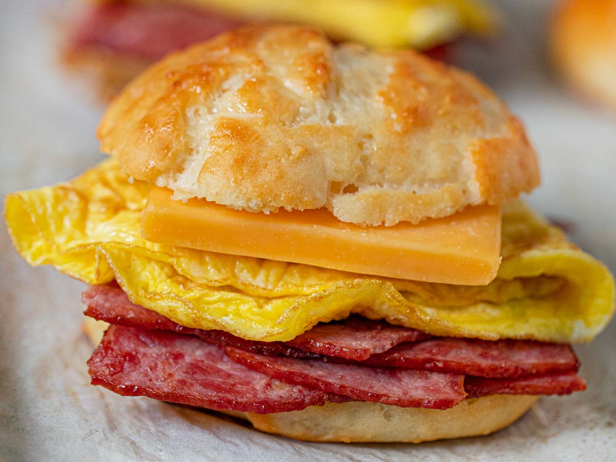 Egg Cheese & Ham