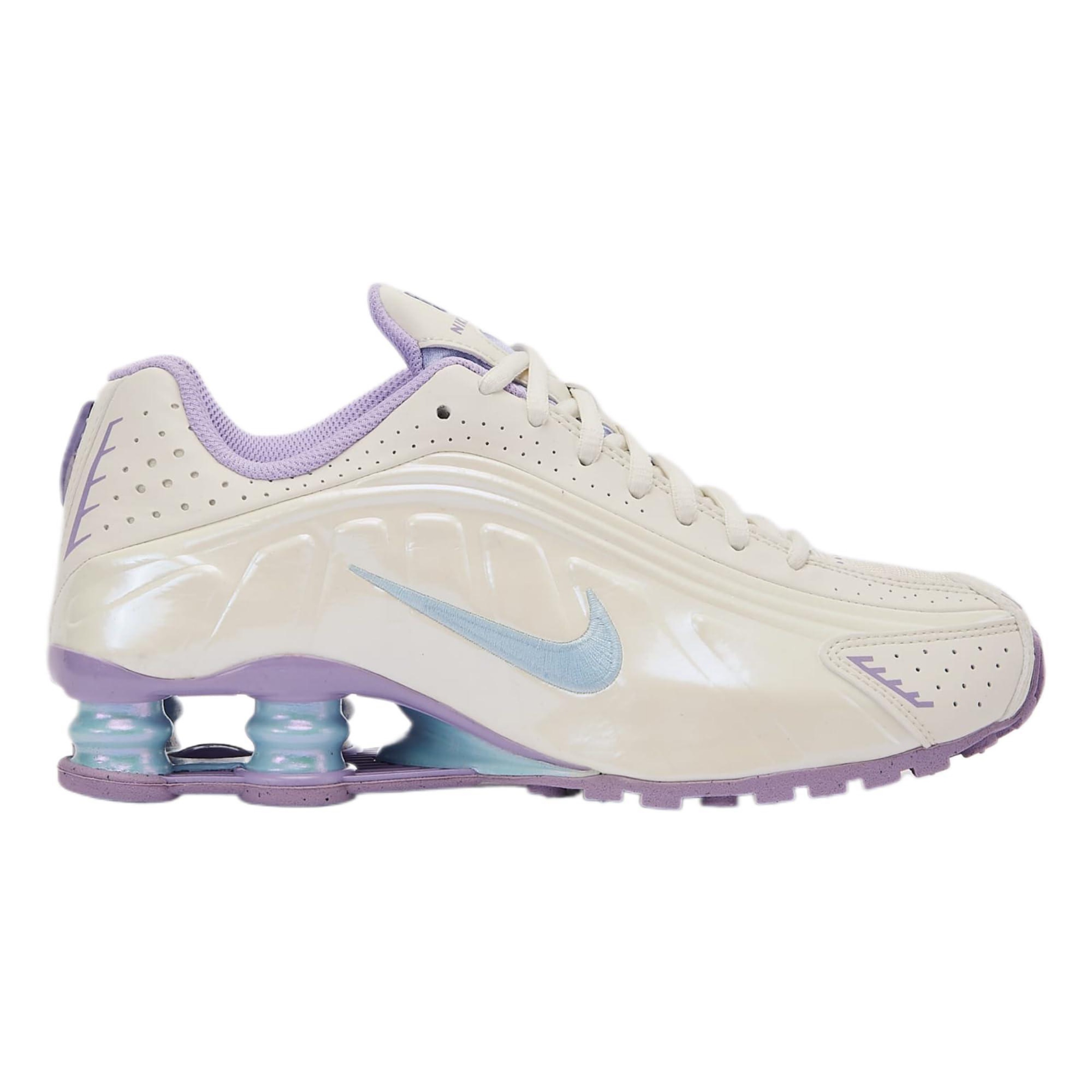 Nike Shox R4(Cream/Purple) Size 6Y