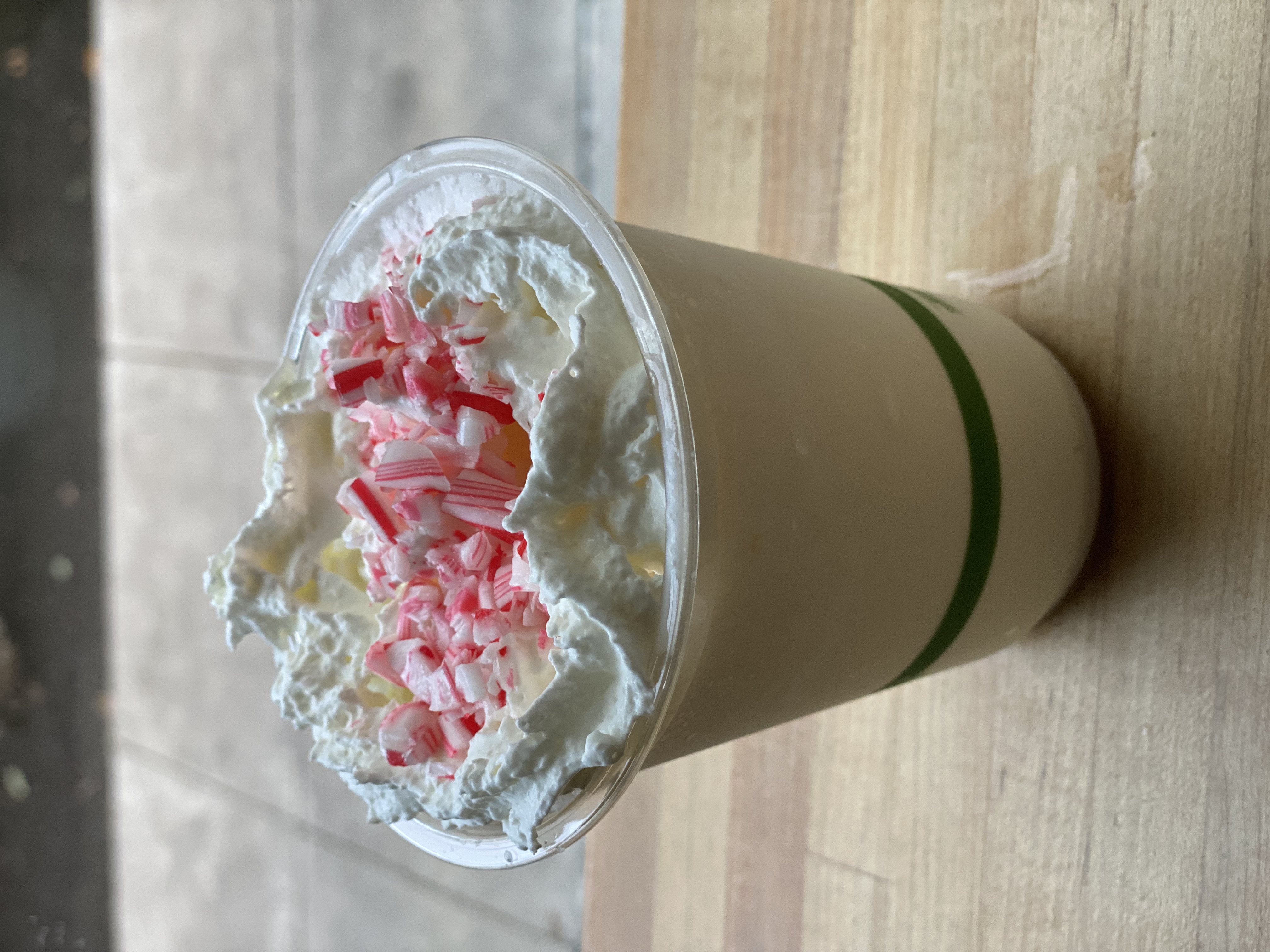 **Holiday Special** Peppermint Shake