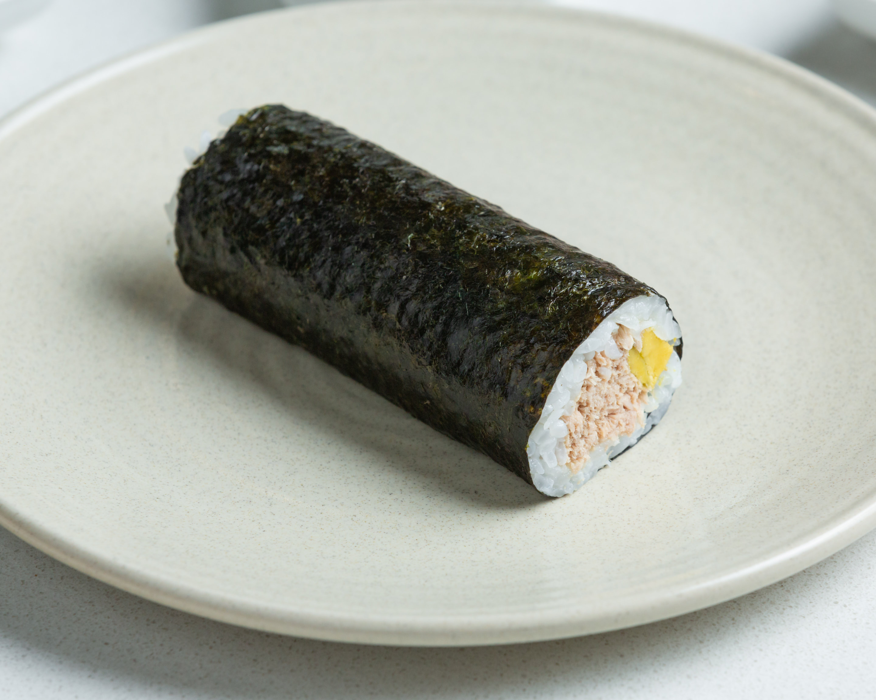 Cooked tuna hand roll