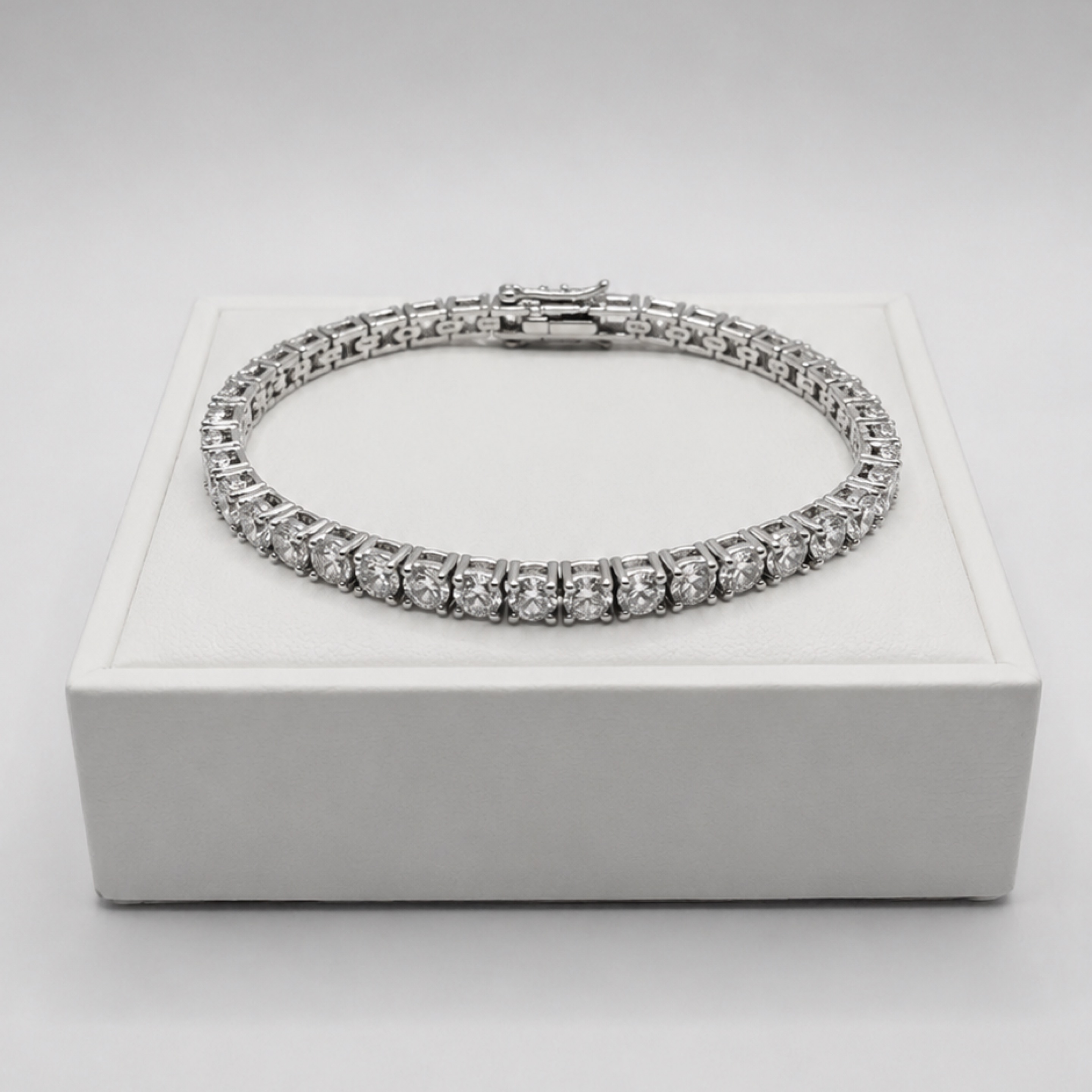 8” White Gold Tennis Bracelet