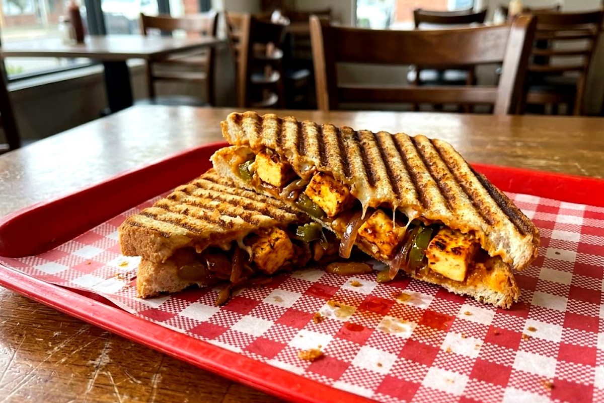 The Paneer Melt