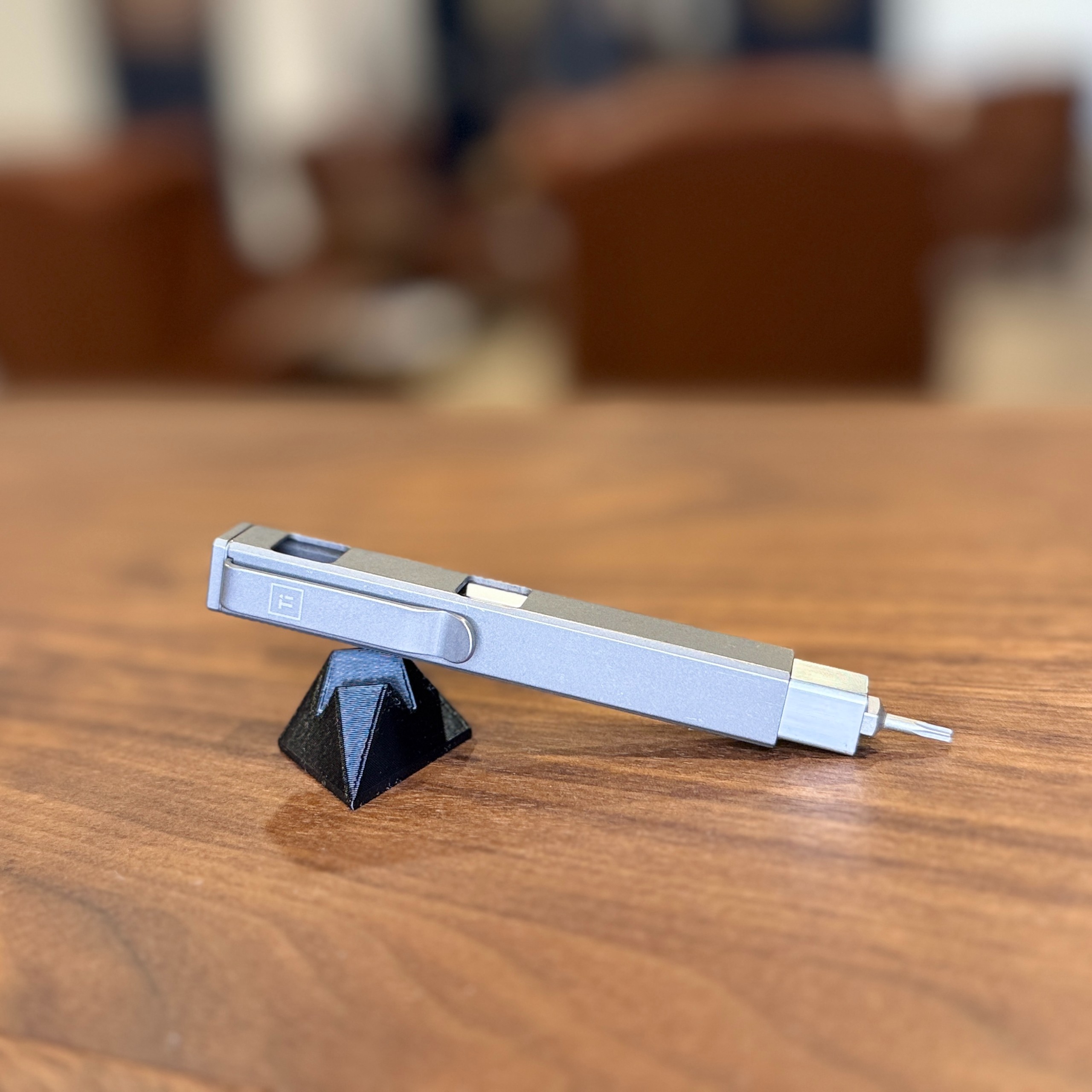 Big I Design - Bit Bar Inline