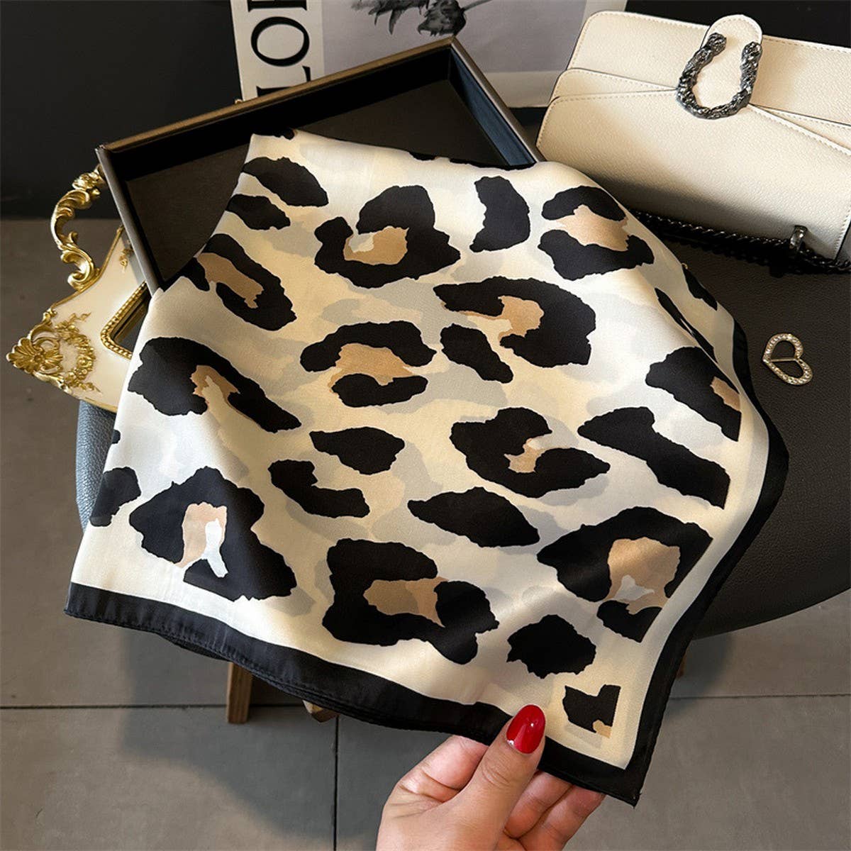 70cm Geometric Print Scarf Chic Neck & Head Wrap