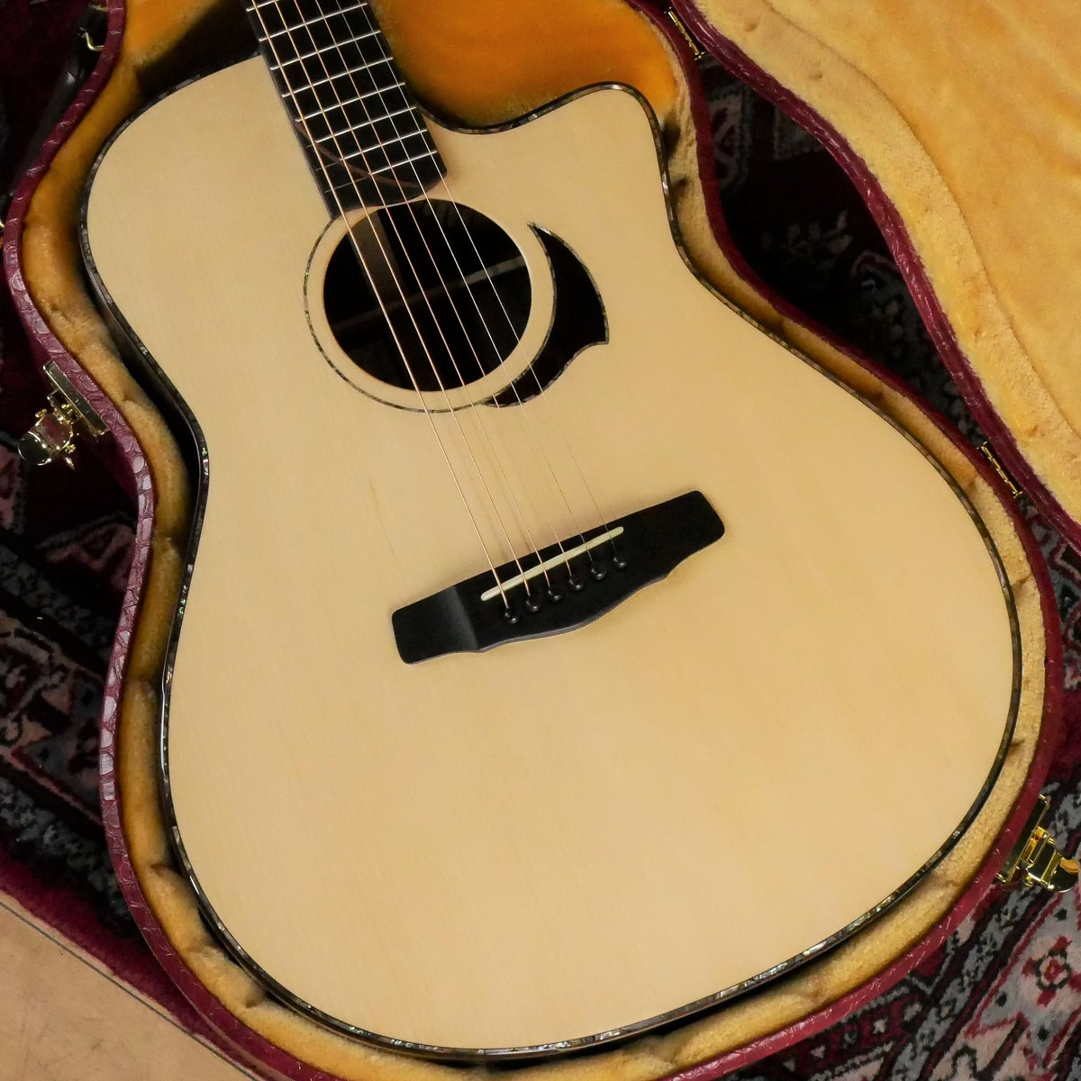 Yokoyama Guitars / AR-ATB #997 / Adirondack Spruce & T. Brazilian Rosewood