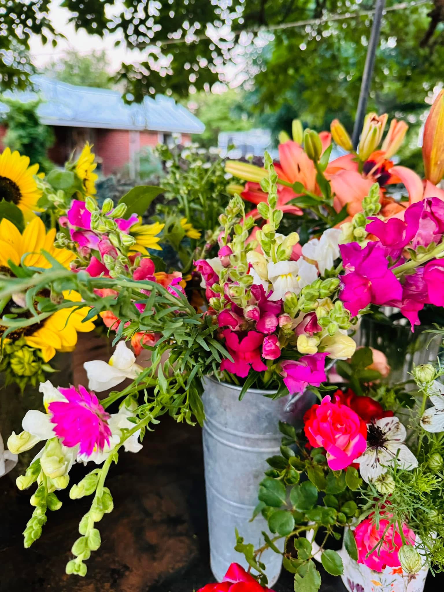 FARMERS CHOICE BUCKET