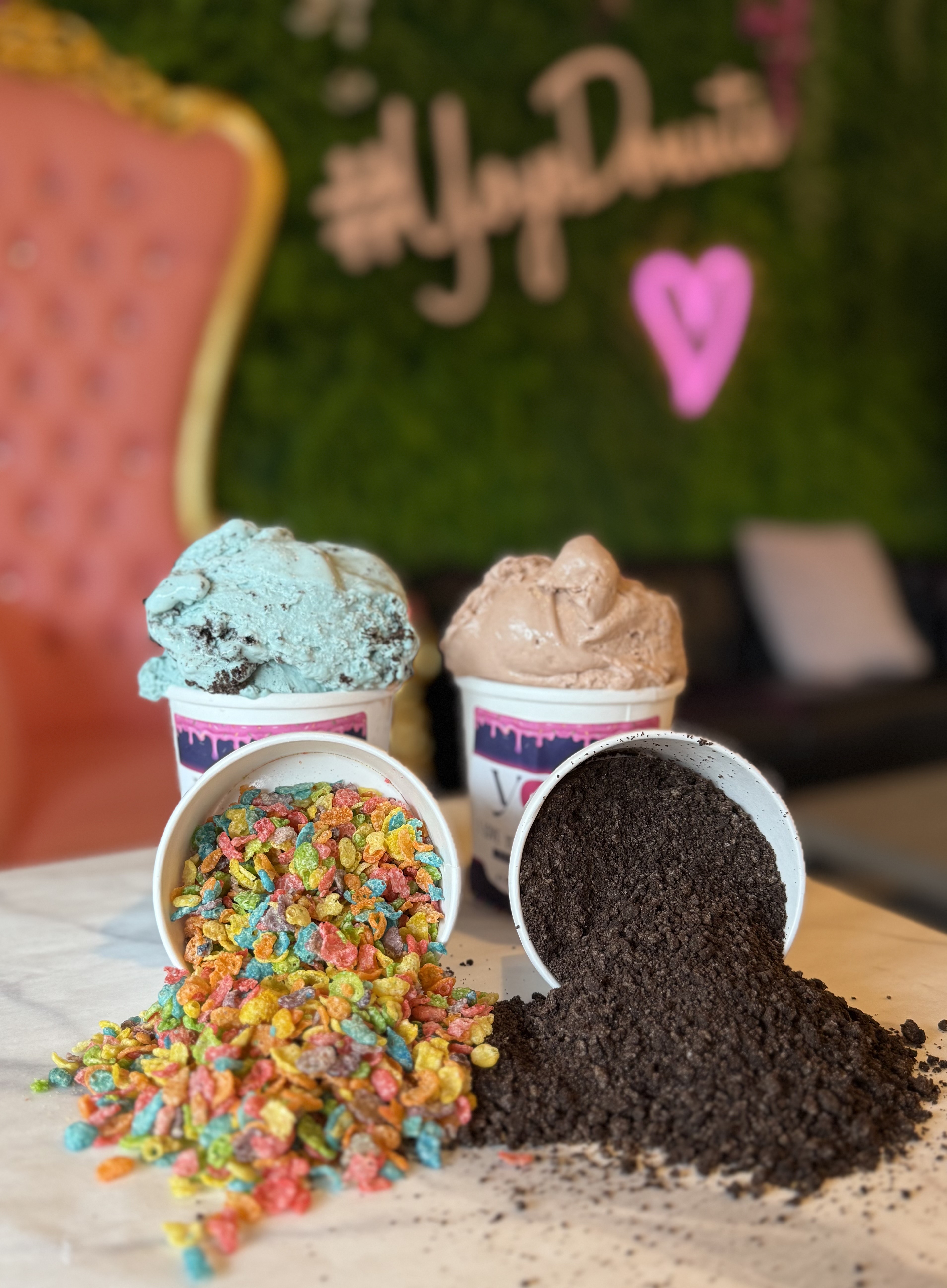 Scoops & Giggles (Serves 4-5)