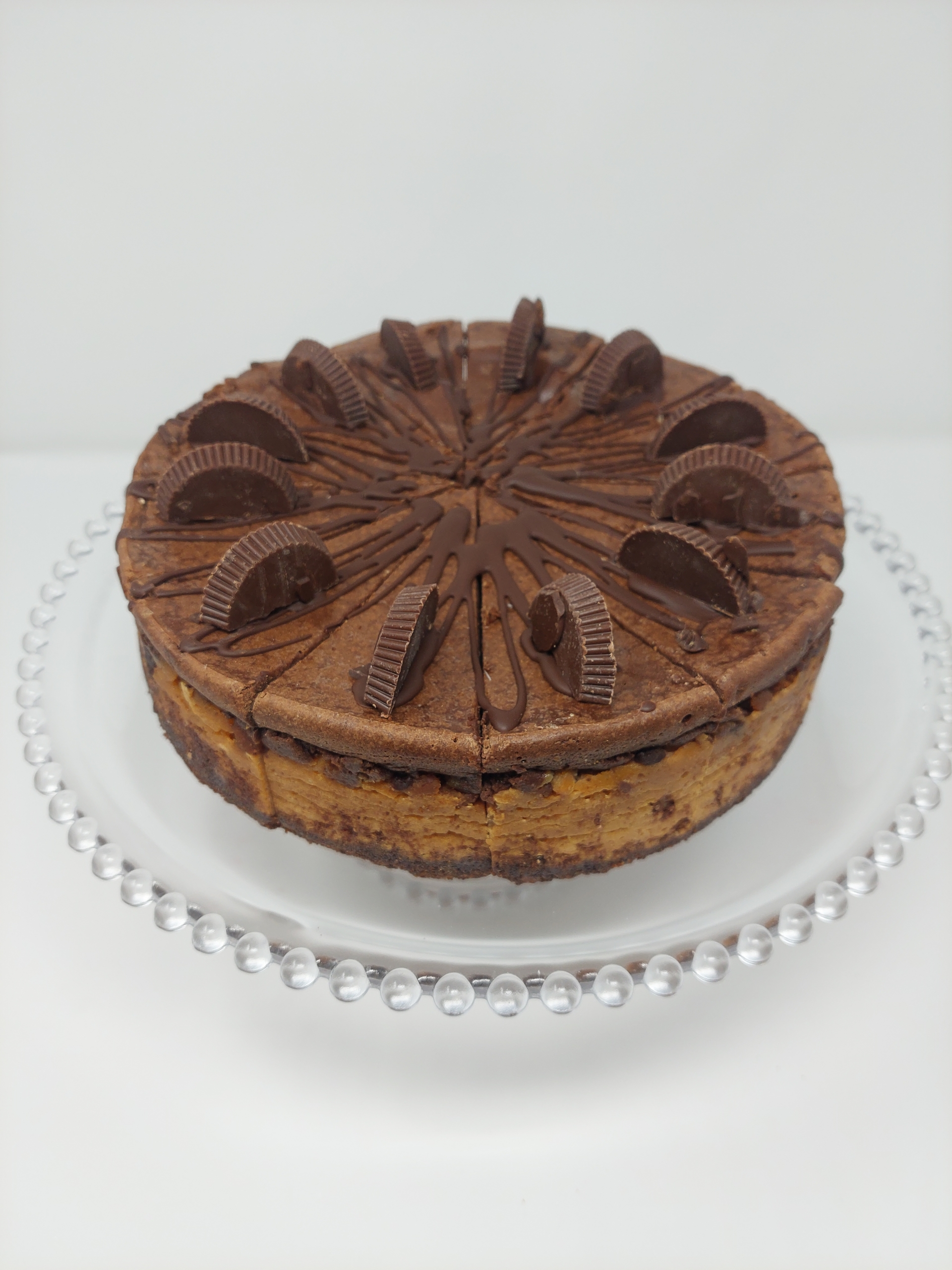 9" Chocolate Peanut Butter Cup Cheesecake – Reese’s Style Cheesecake