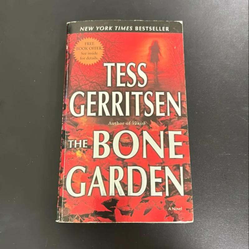 The Bone Garden by Tess Gerritsen