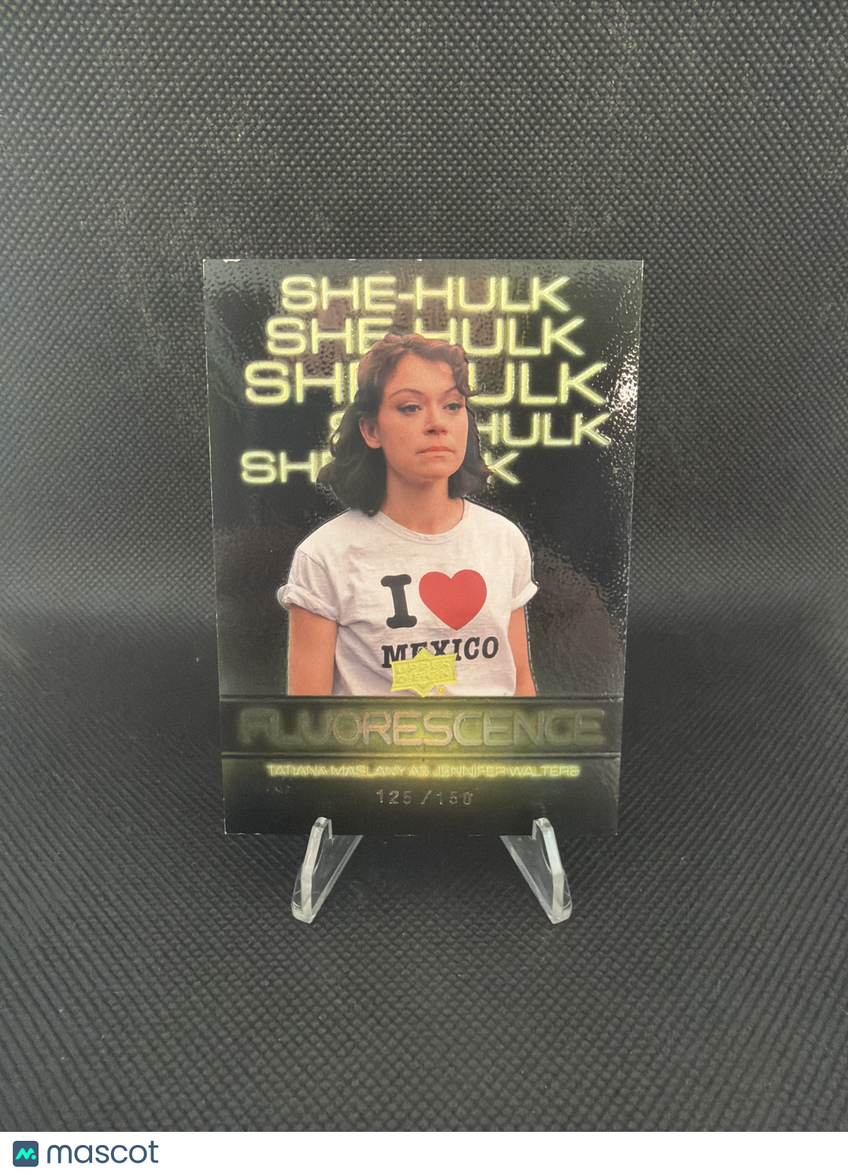 2024 Upper Deck Marvel Series 1 Tatiana Maslany as She-Hulk Fluorescence /150