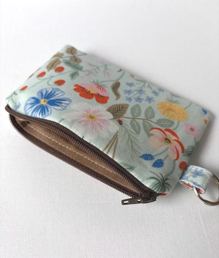 Keychain Pouch – Wildflowers on Mint, photo 4 of 4
