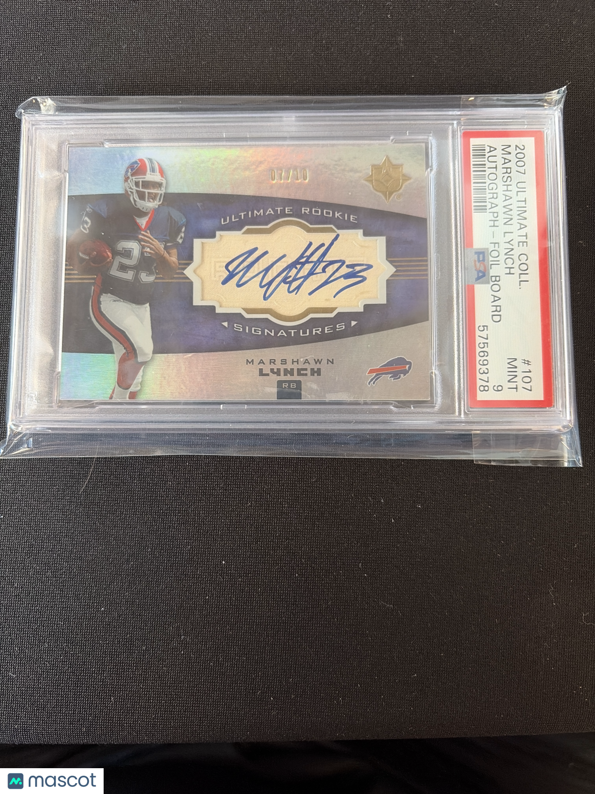 2007 Ultimate Collection Marshawn Lynch Autograph Foil Board /10 PSA 9