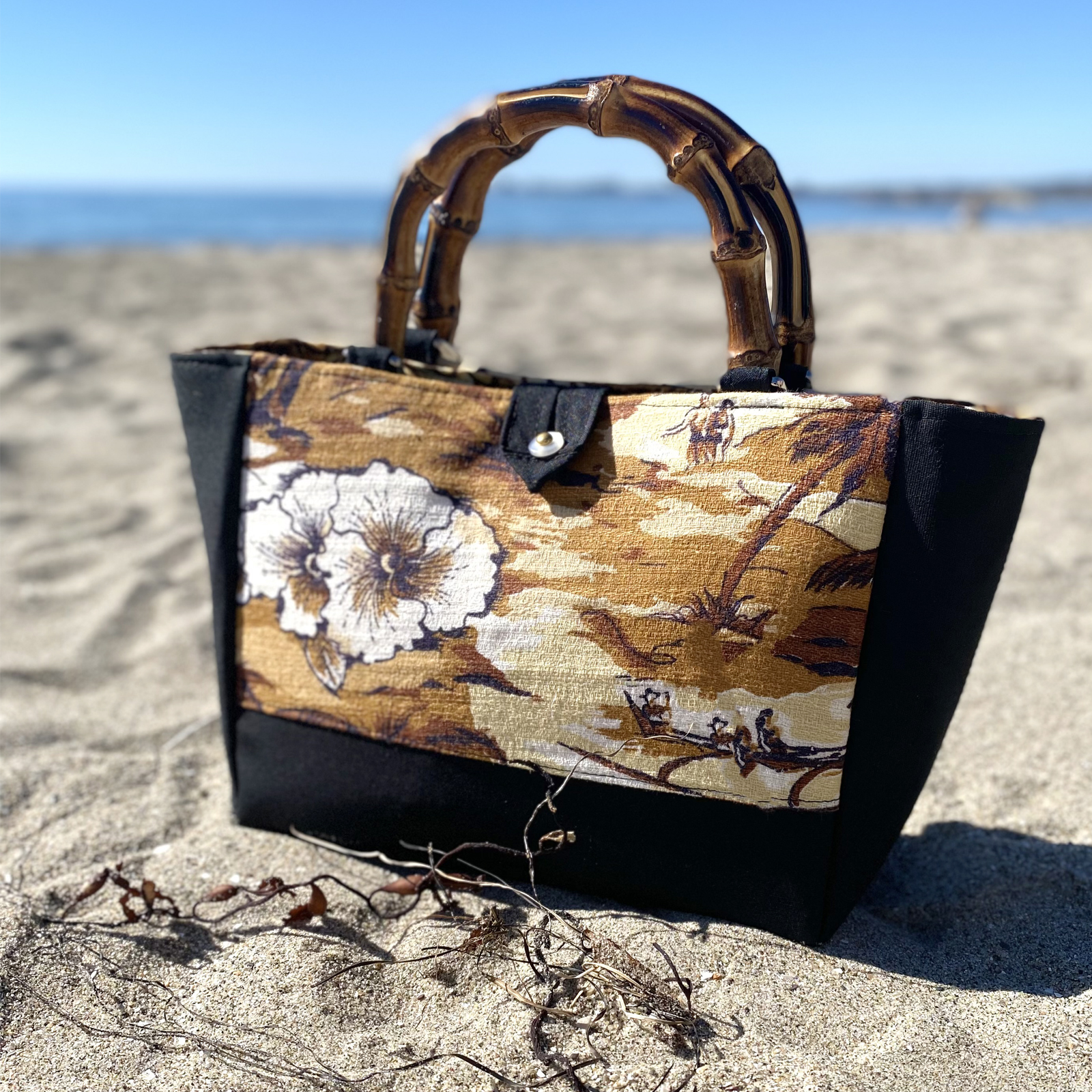 Vintage Avril Gold Klein