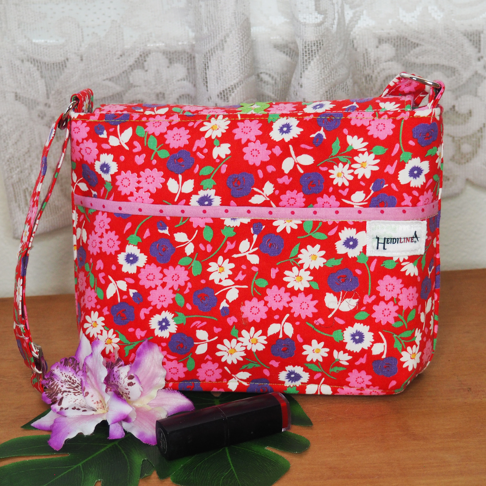 Vintage Valerie Crossbody Cutie