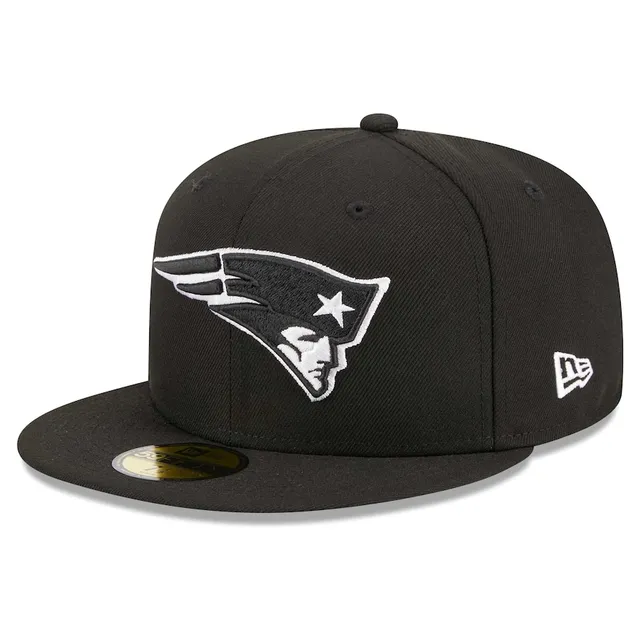 New England Patriots Black and White New Era 59FIFTY Fitted Hat