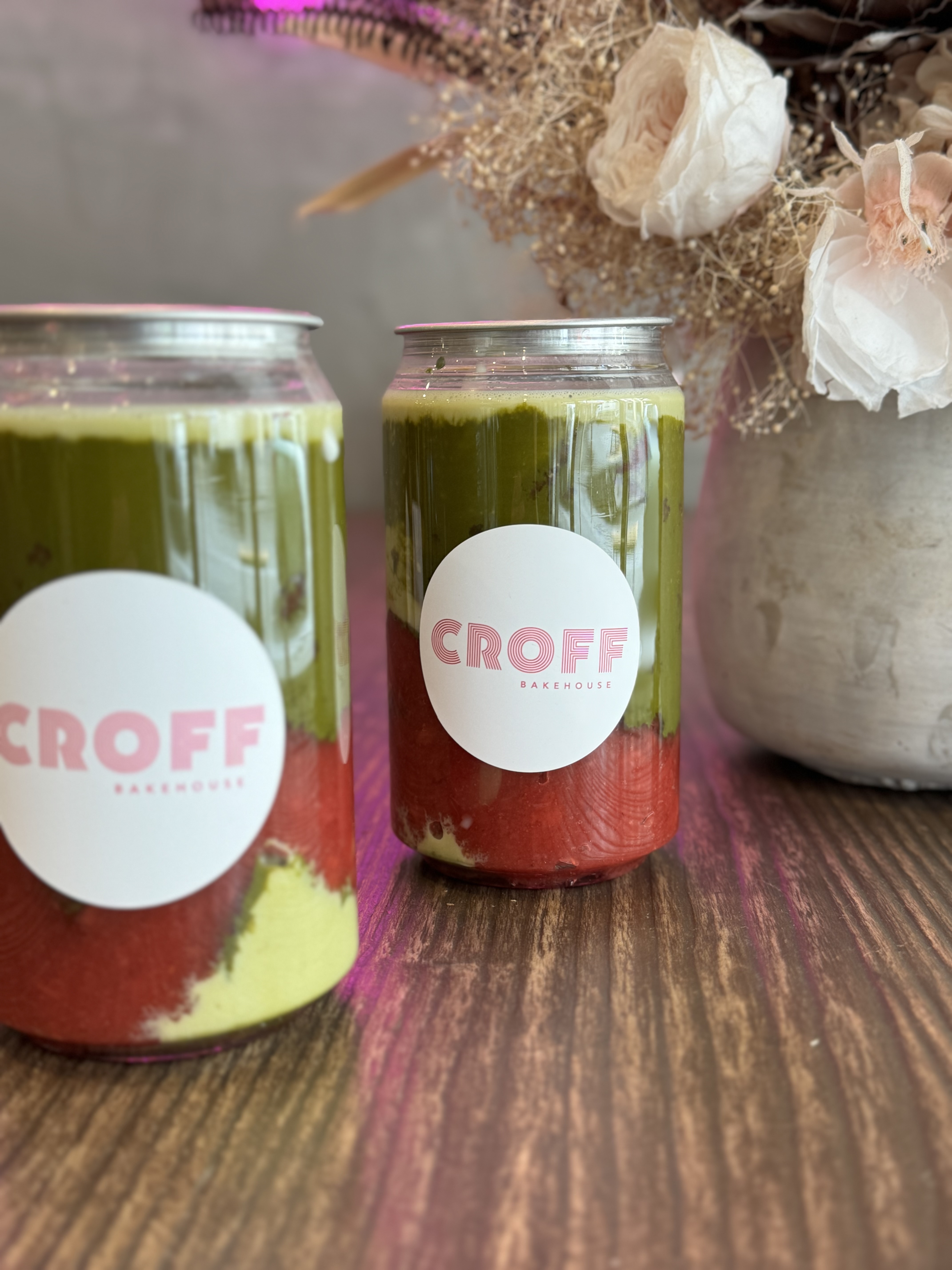 Strawberry Matcha (12oz/Can)