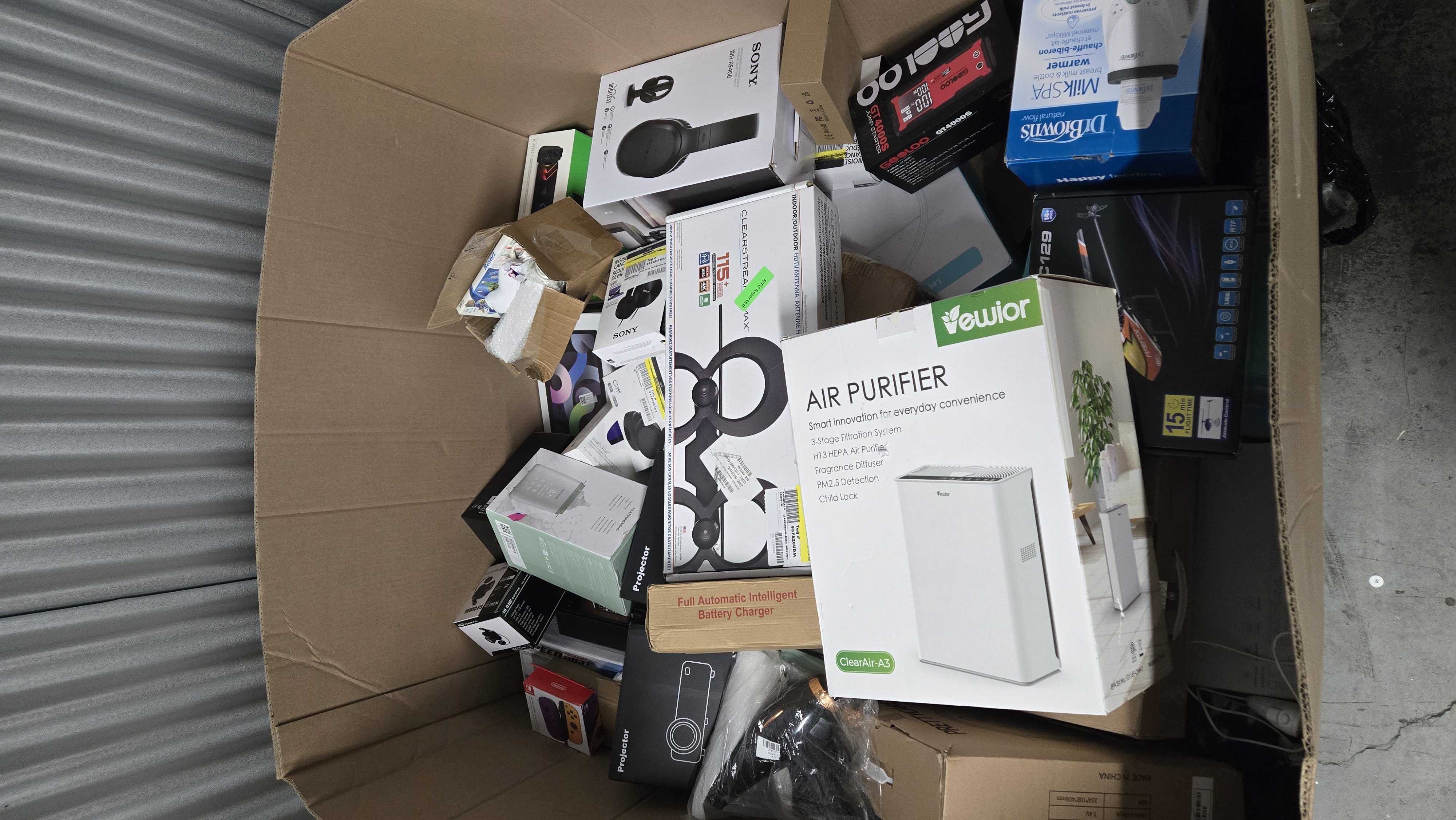 Assorted Small/Medium Electronics Liquidation Pallet
