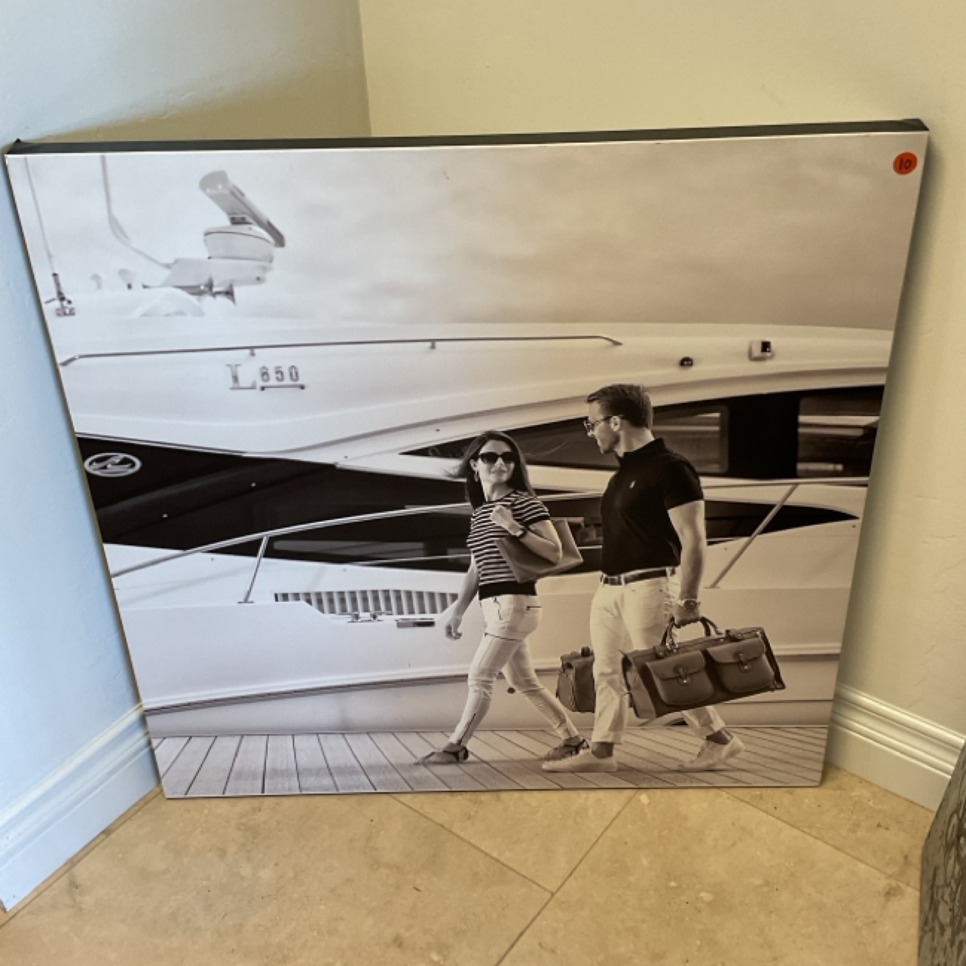 Yacht Canva (man & woman)