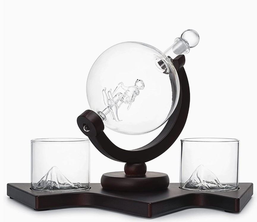 Ski Wine Whiskey Decanter with 2 Glacier Mountain Glasses