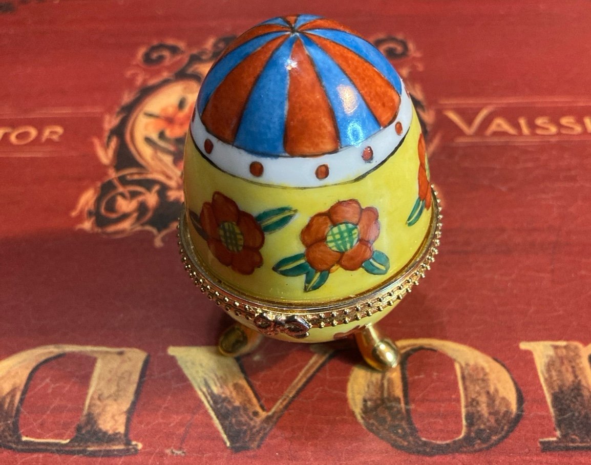 Egg Trinket Porcelain Blue Red Yellow Flowers 3 footed